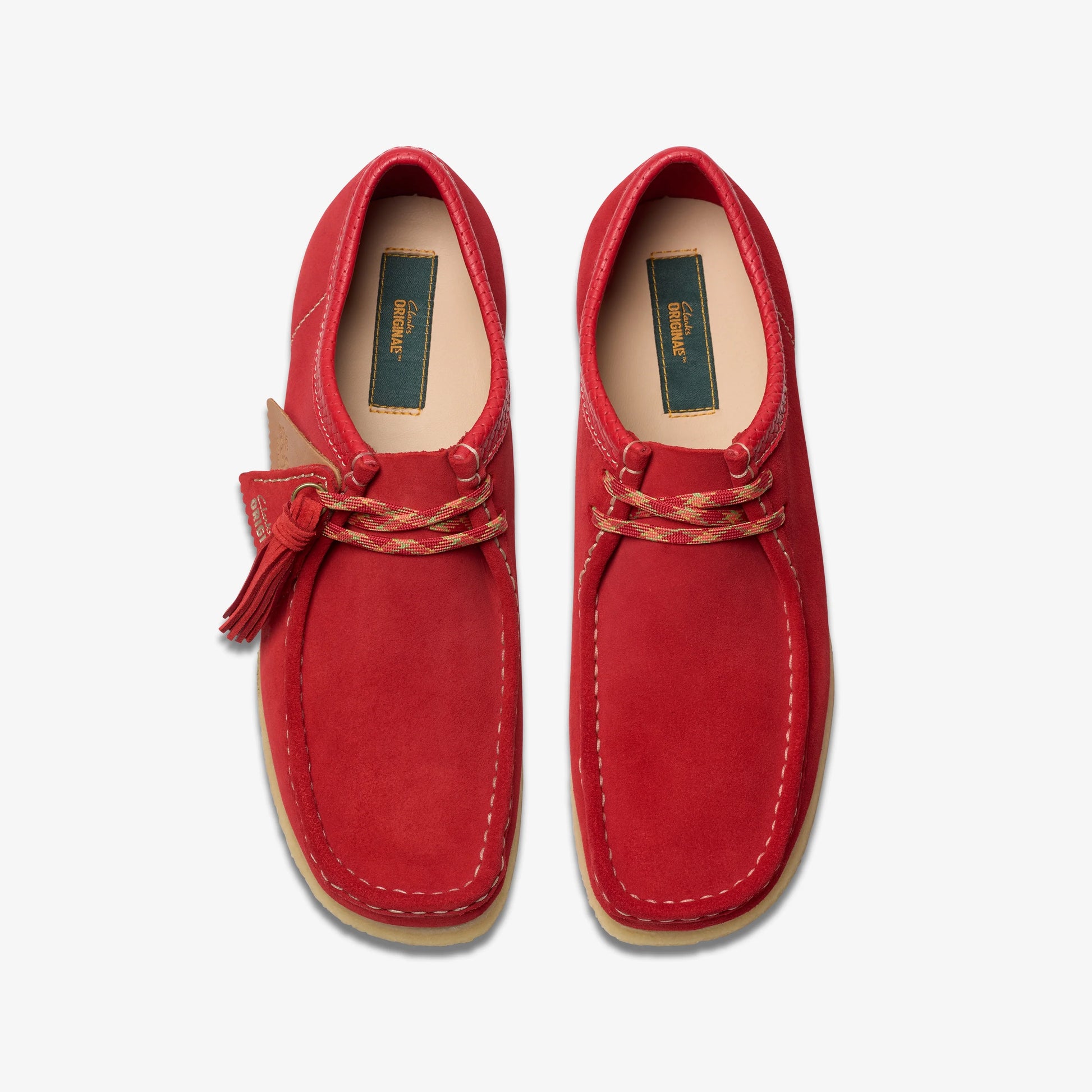 Zapatos Casual De La Marca Clarks  Para Hombre Modelo Wallabee Red Suede En Color Rojo