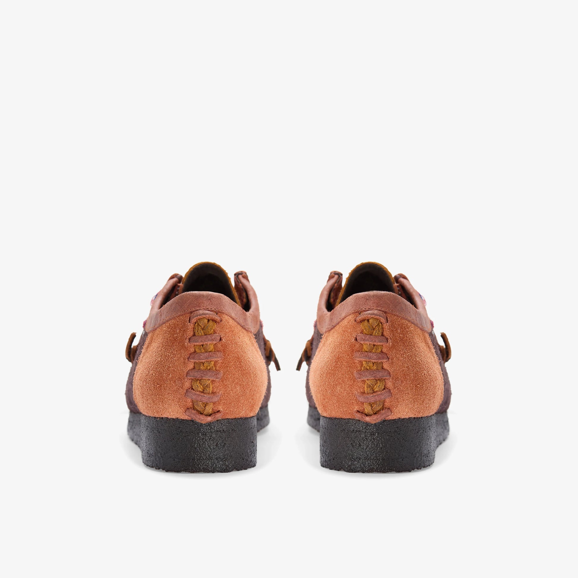 Zapatos Casual De La Marca Clarks  Para Hombre Modelo Wallabee Brown Combi En Color Marrón