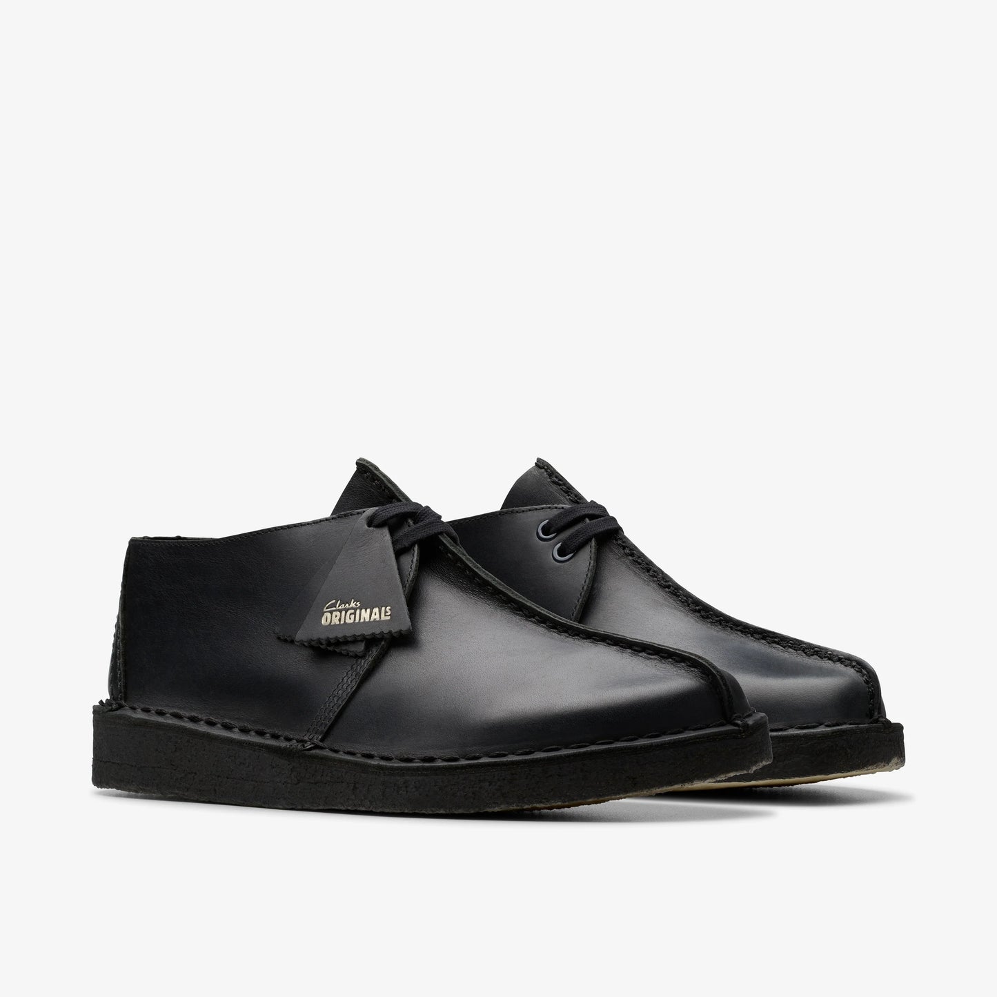 Zapatos Casual De La Marca Clarks Para Hombre Modelo Desert Trek Blk Smooth Lea En Color Negro
