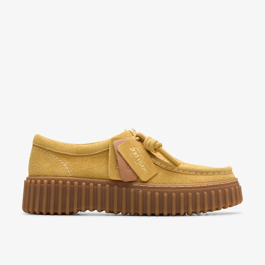 Zapatos Casual De La Marca Clarks  Para Mujer Modelo Torhill Bee Golden Tan Suede En Color Beige