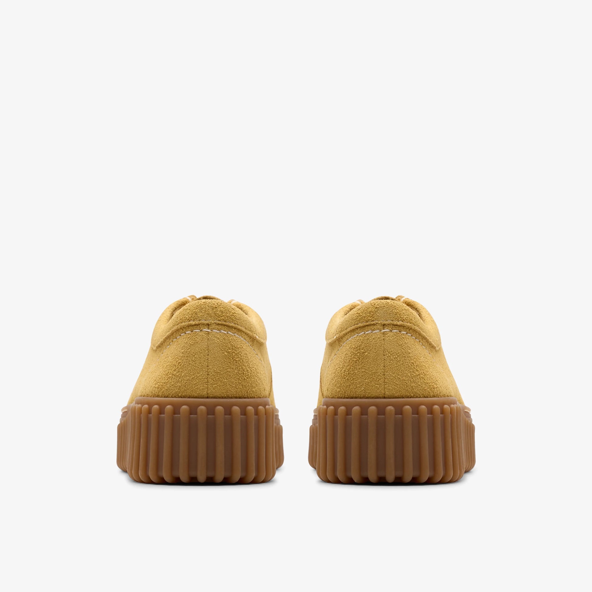 Zapatos Casual De La Marca Clarks  Para Mujer Modelo Torhill Bee Golden Tan Suede En Color Beige