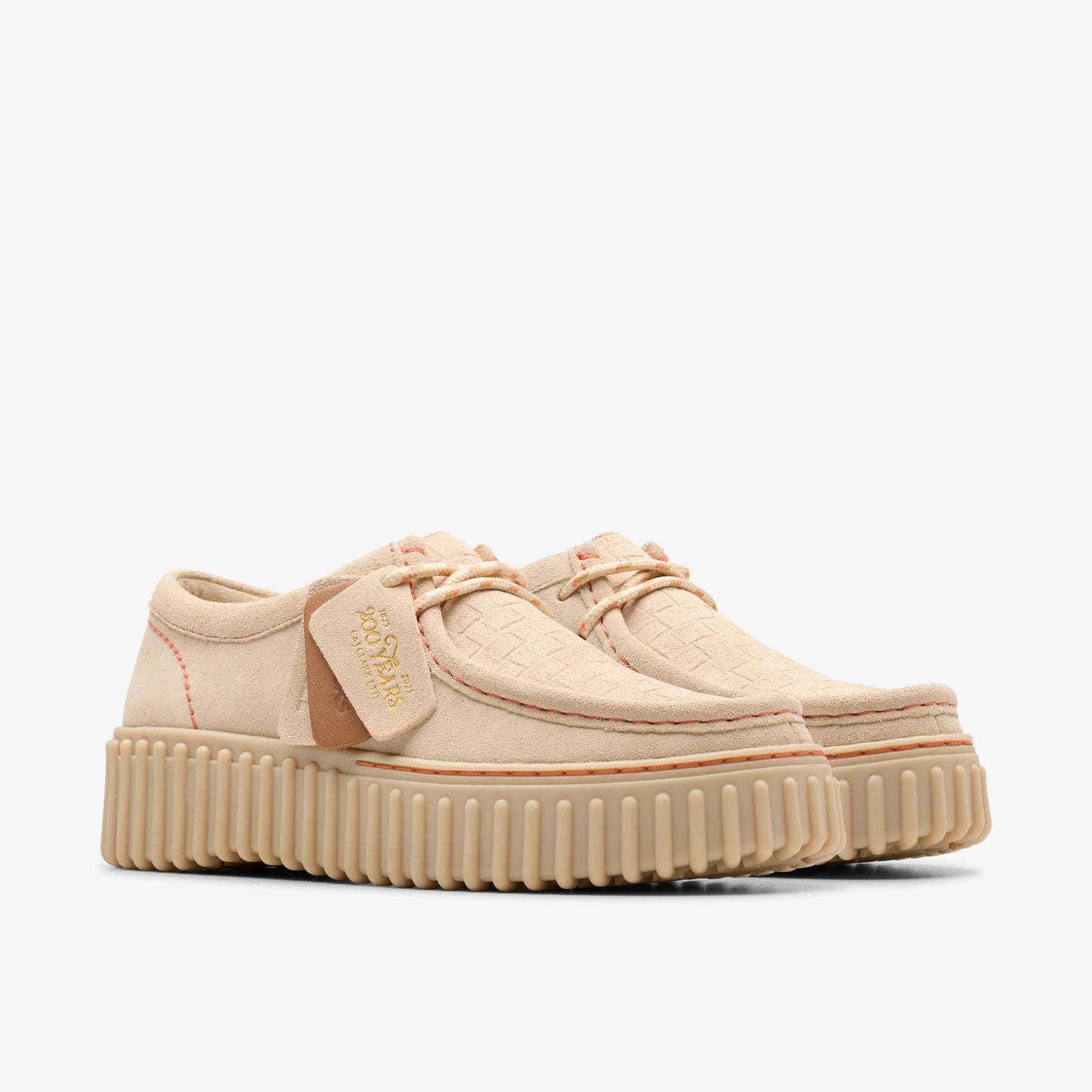 Zapatos Casual De La Marca Clarks  Para Mujer Modelo Torhill Bee Ecru Suede En Color Beige