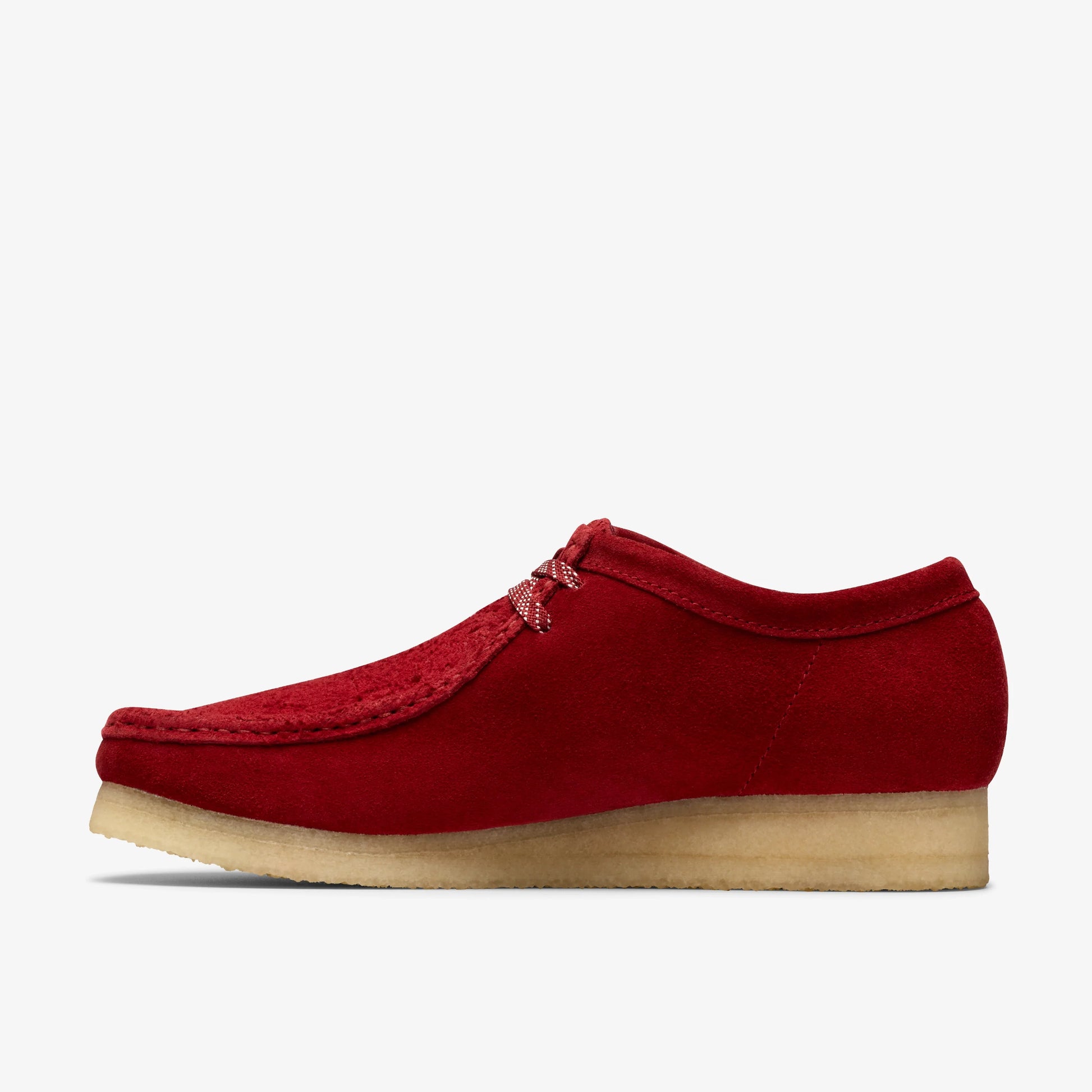 Zapatos Casual De La Marca Clarks  Para Hombre Modelo Wallabee Dark Red Suede En Color Rojo