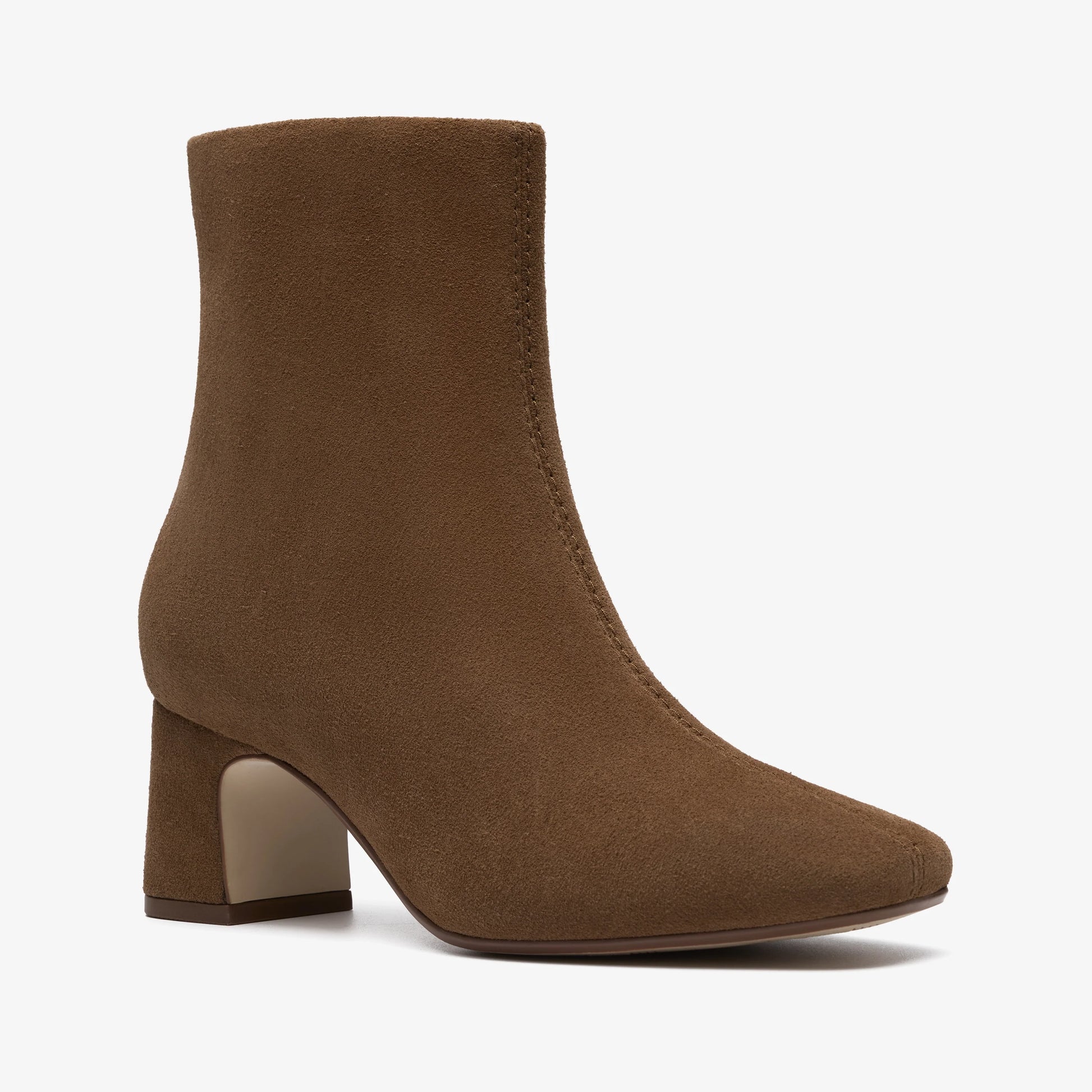 Botas De La Marca Clarks  Para Mujer Modelo Fernie Zip Walnut Suede En Color Marrón