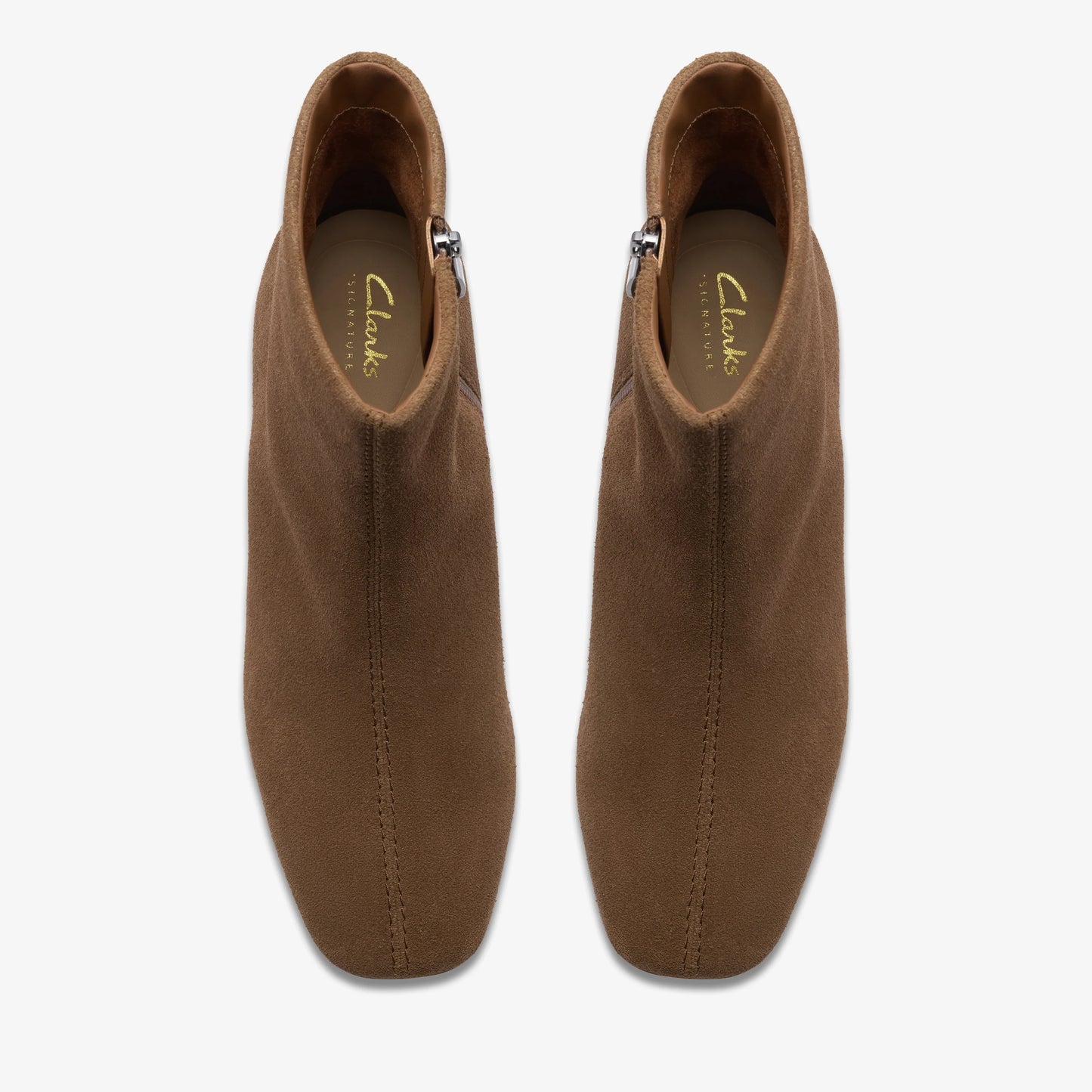 Botas De La Marca Clarks  Para Mujer Modelo Fernie Zip Walnut Suede En Color Marrón