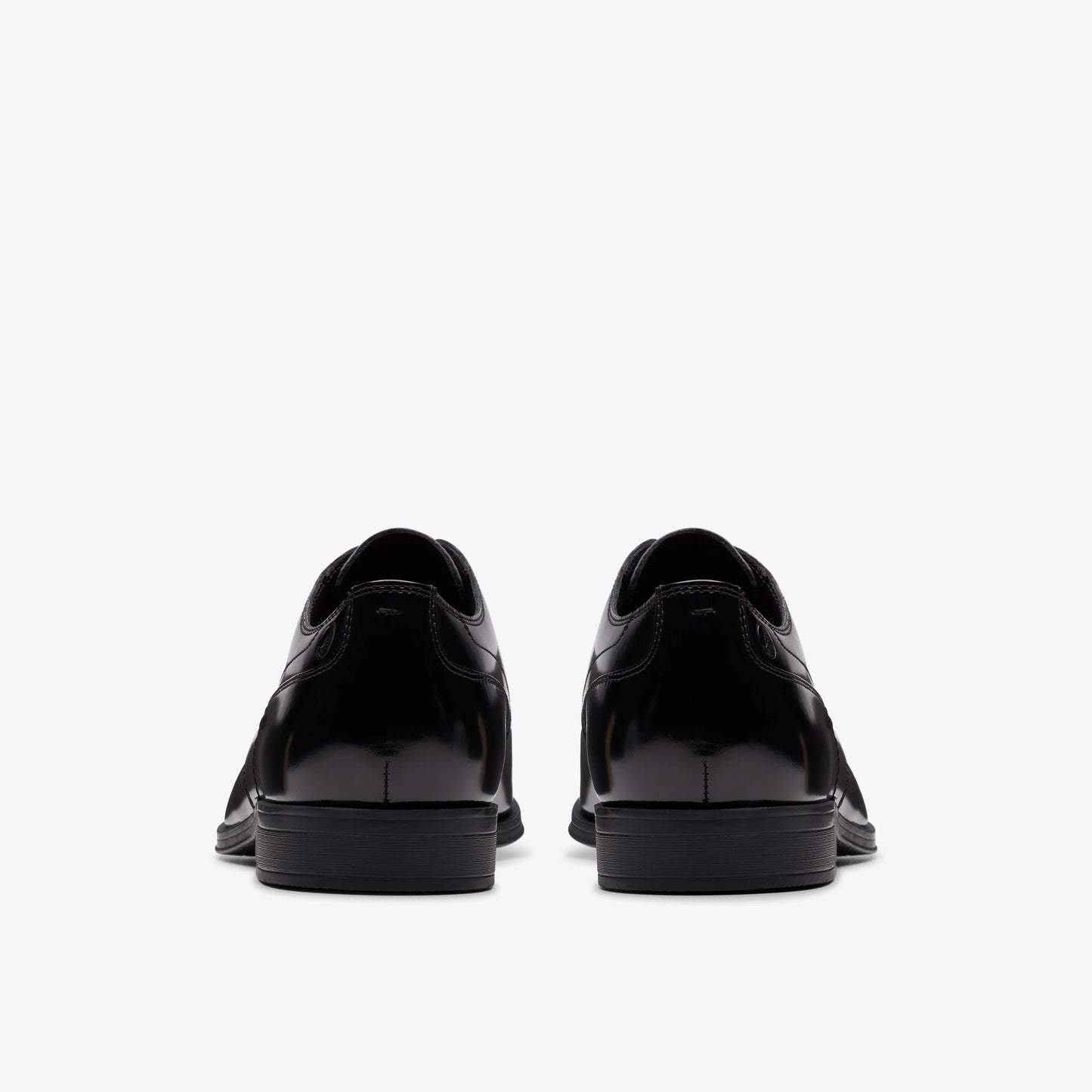 Zapatos De Vestir De La Marca Clarks Para Hombre Modelo Paulton Lace Blk Hishine Lea En Color Negro