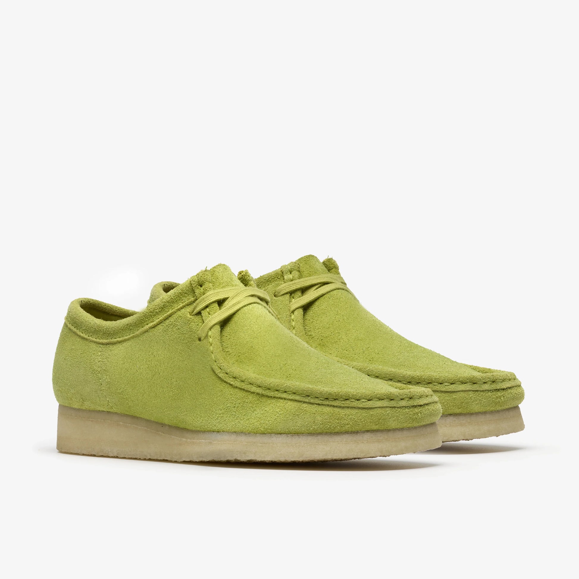 Zapatos Casual De La Marca Clarks  Para Hombre Modelo Wallabee Lime Suede En Color Verde