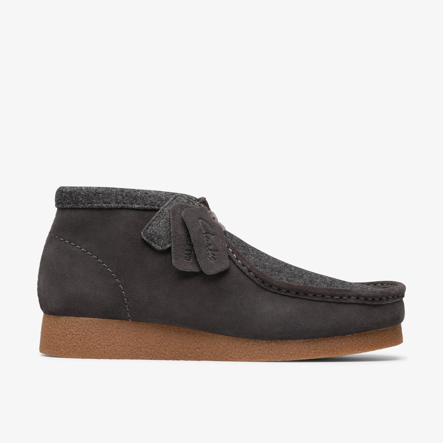 Botas De La Marca Clarks Para Hombre Modelo Wallabeeevo Bt Dark Grey Combi En Color Gris
