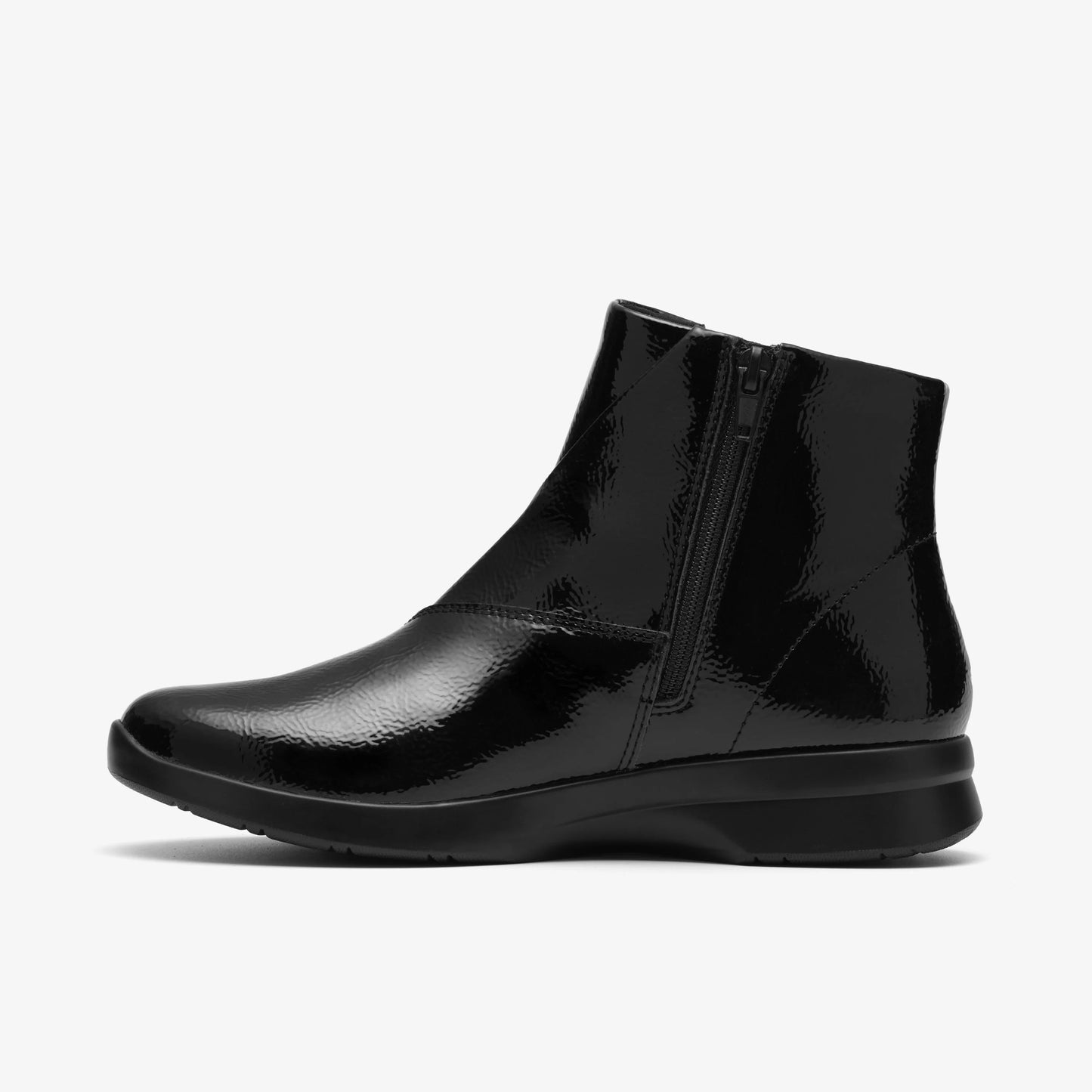 Botas De La Marca Clarks Para Mujer Modelo Ellowyn Deva Black Crinklepat En Color Negro