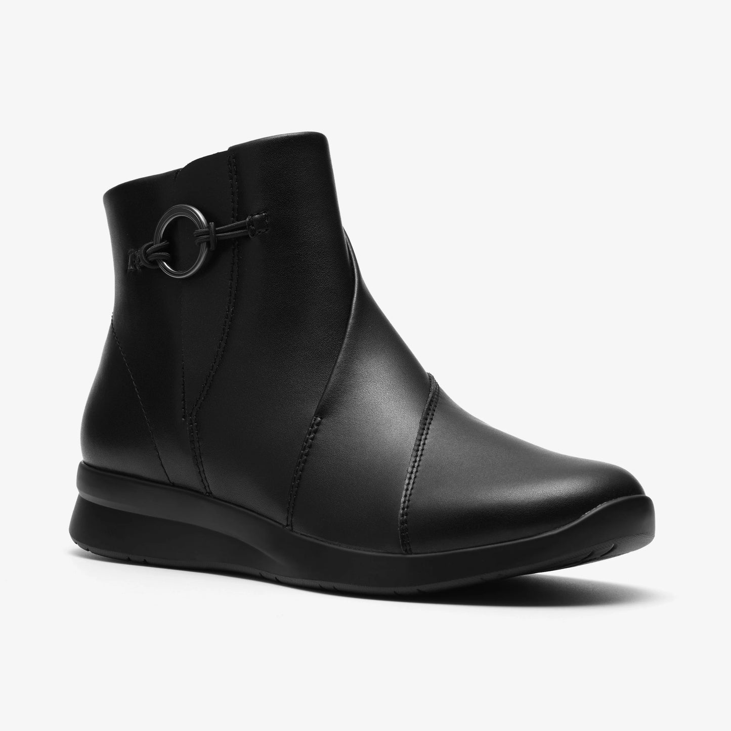 Botas De La Marca Clarks Para Mujer Modelo Ellowyn Deva Black Leather En Color Negro