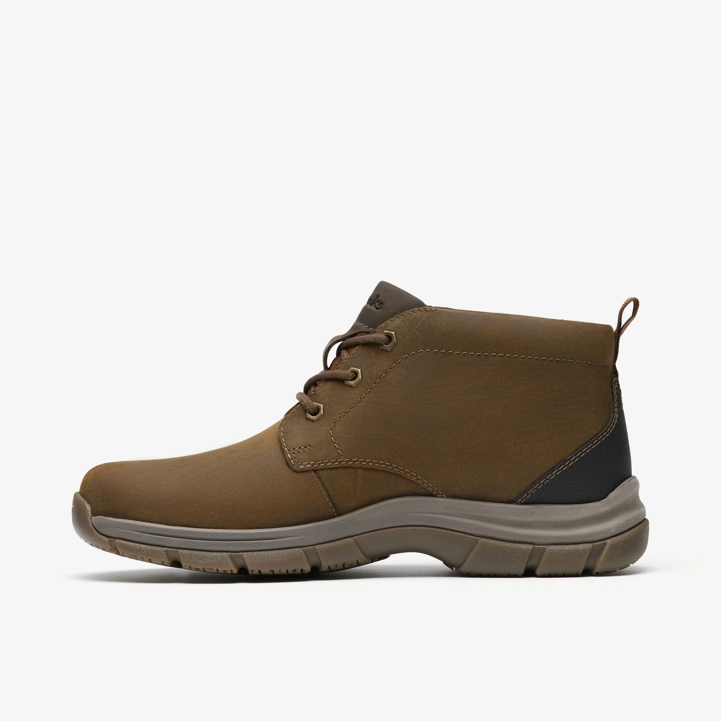 Botas De La Marca Clarks Para Hombre Modelo Walpath Chukka Beeswax En Color Marrón