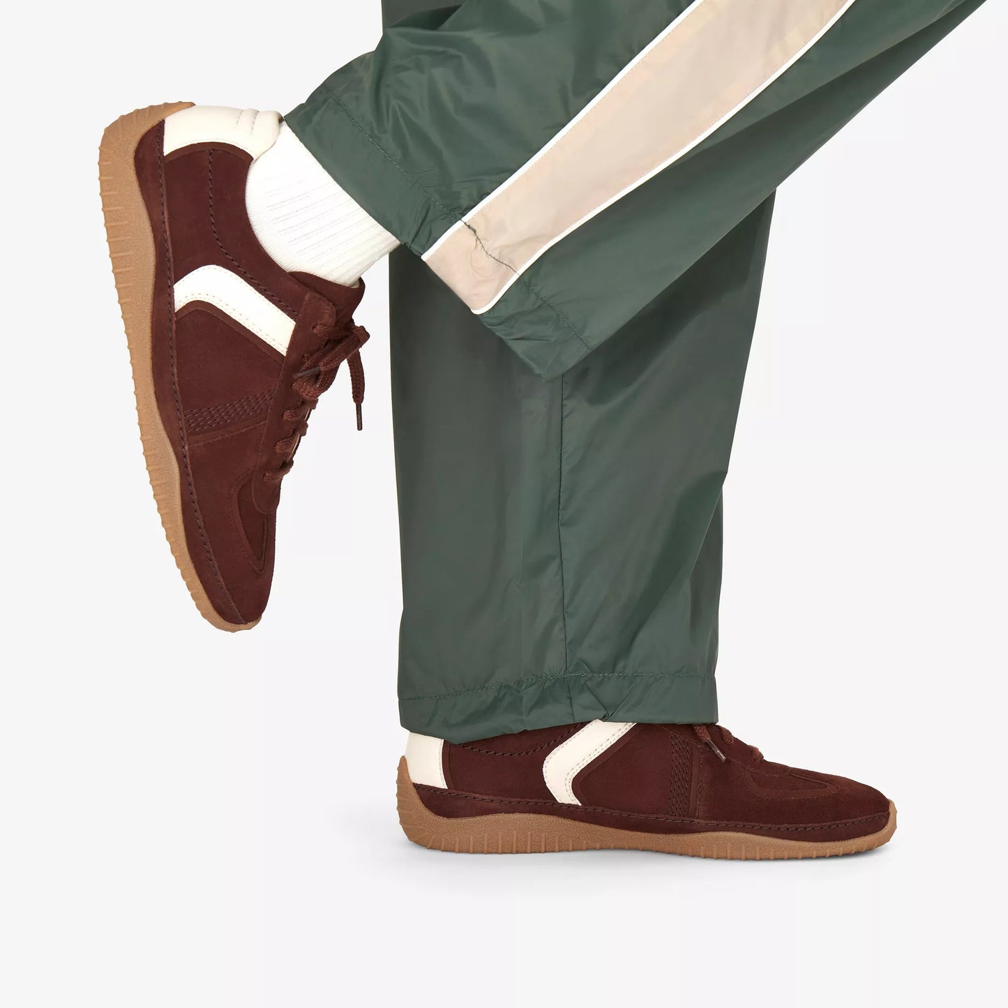 CLARKS | SNEAKERS | MUJER | MERIDOR LO BROWN SUEDE | MARRÓN