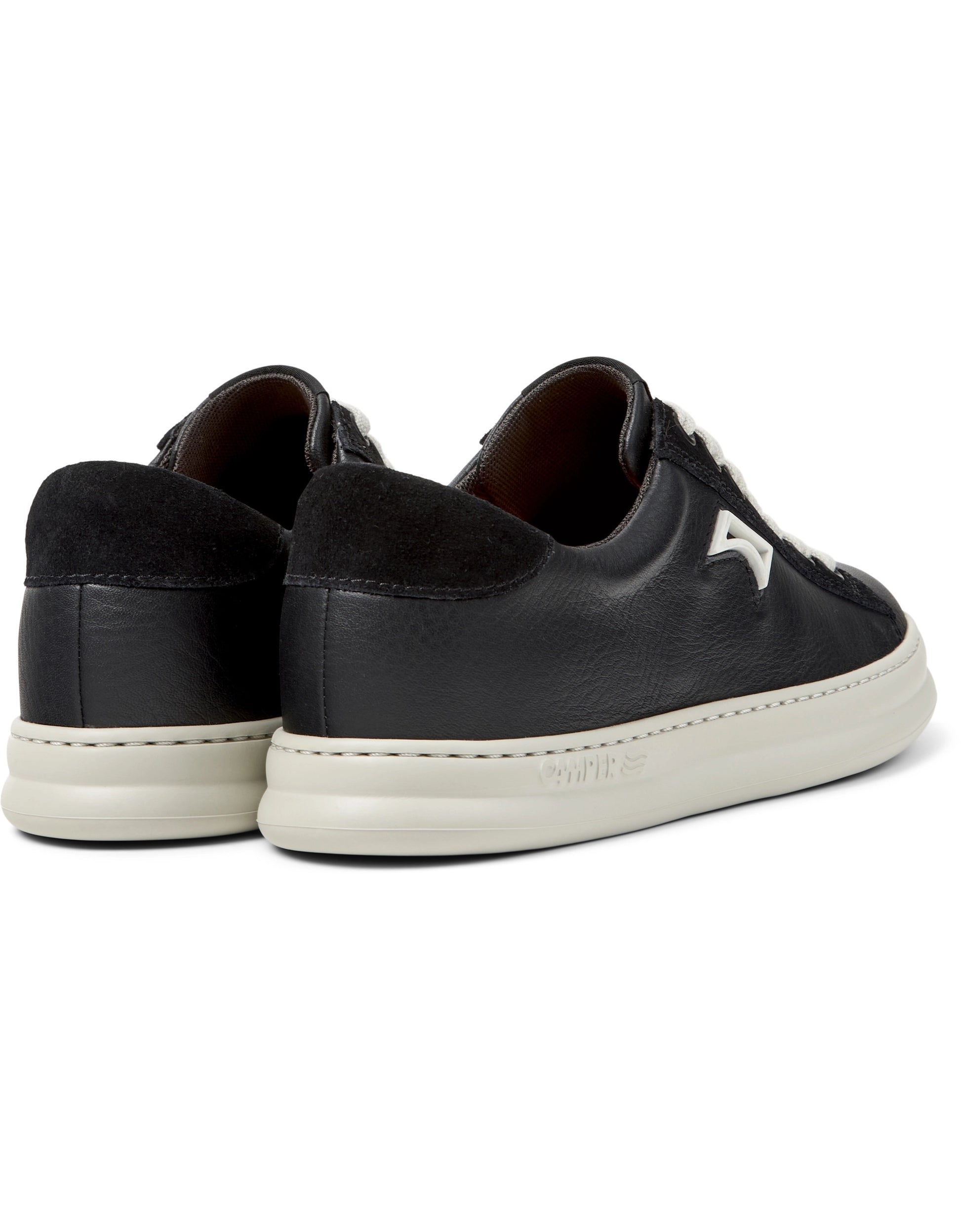 Sneakers De La  Marca Camper Para Hombre Modelo Runner Four Negras