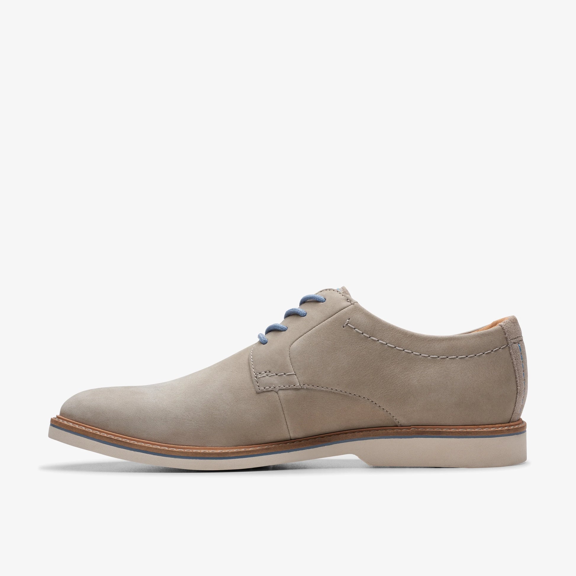 Zapatos Casual De La Marca Clarks  Para Hombre Modelo Atticus Ltlace Grey Nubuck En Color Gris