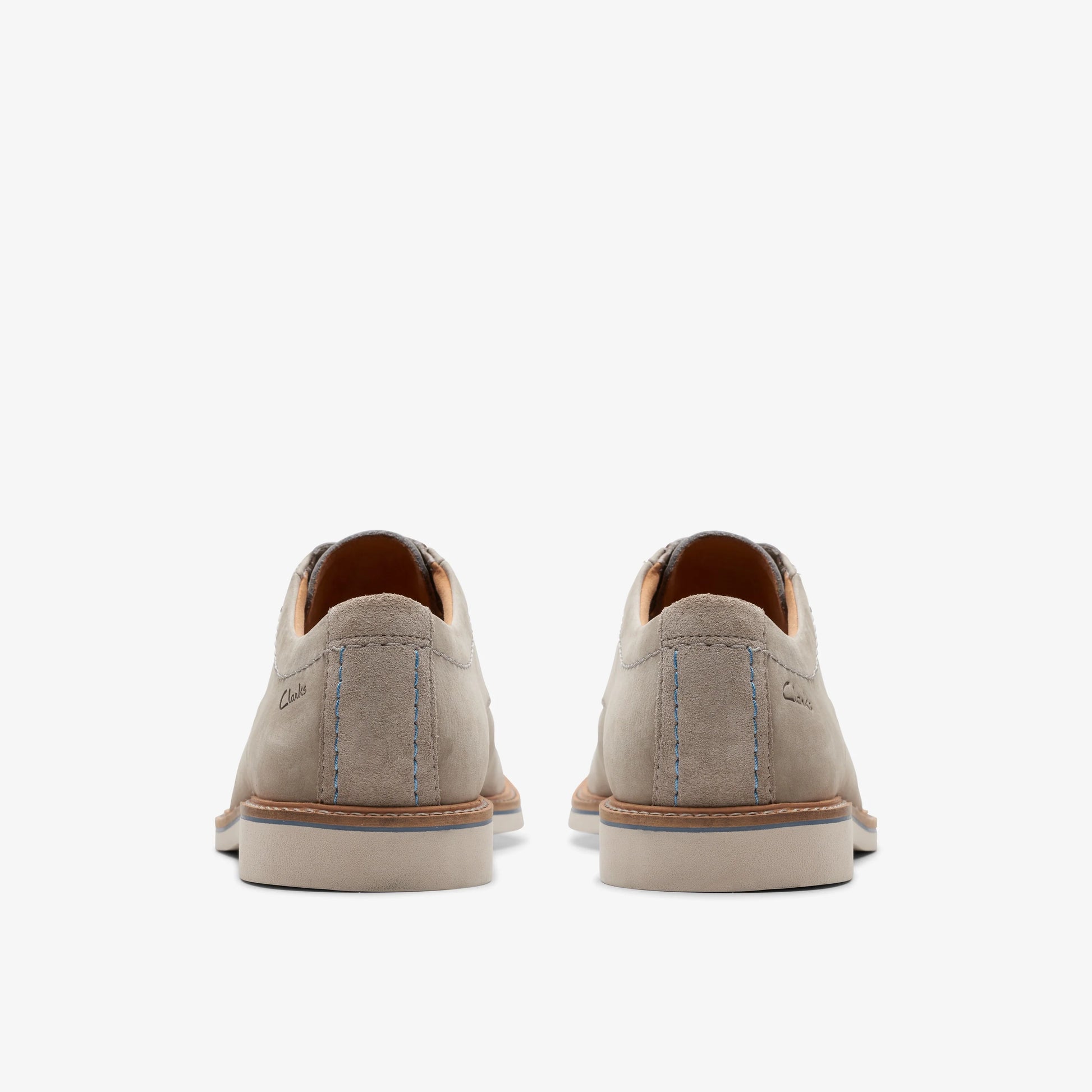 Zapatos Casual De La Marca Clarks  Para Hombre Modelo Atticus Ltlace Grey Nubuck En Color Gris