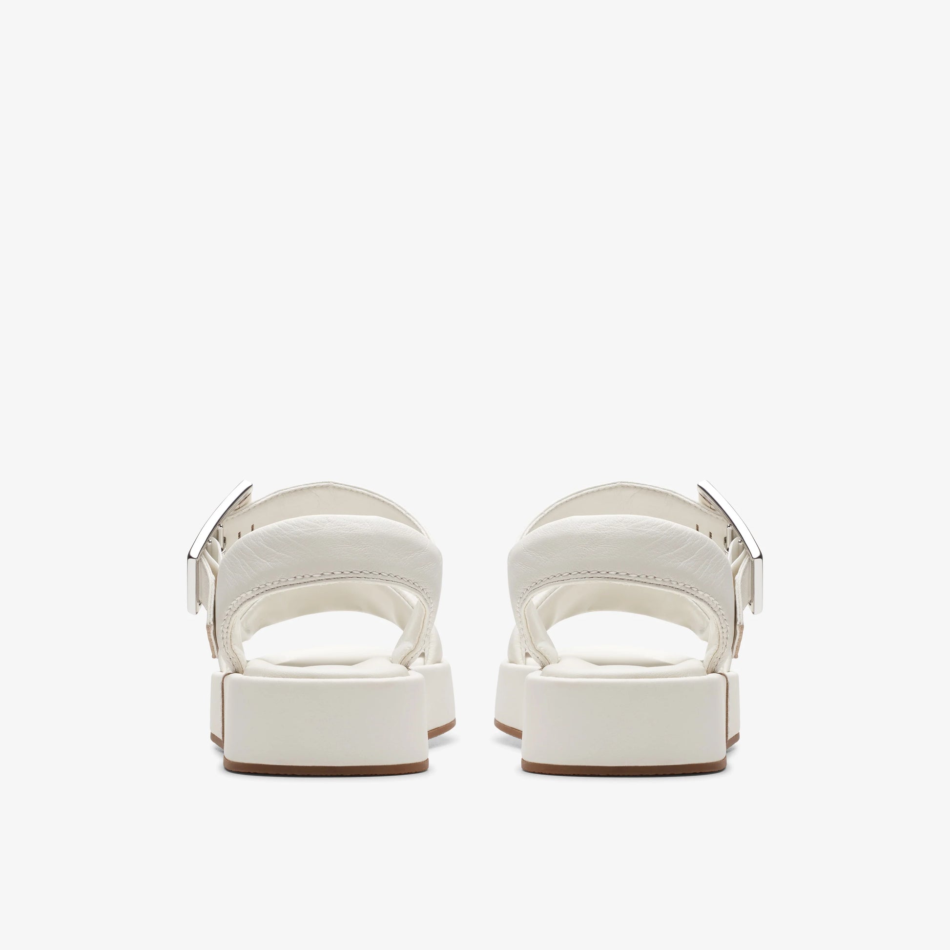 Sandalias De La Marca Clarks  Para Mujer Modelo Alda Strap Off White Lea En Color Blanco
