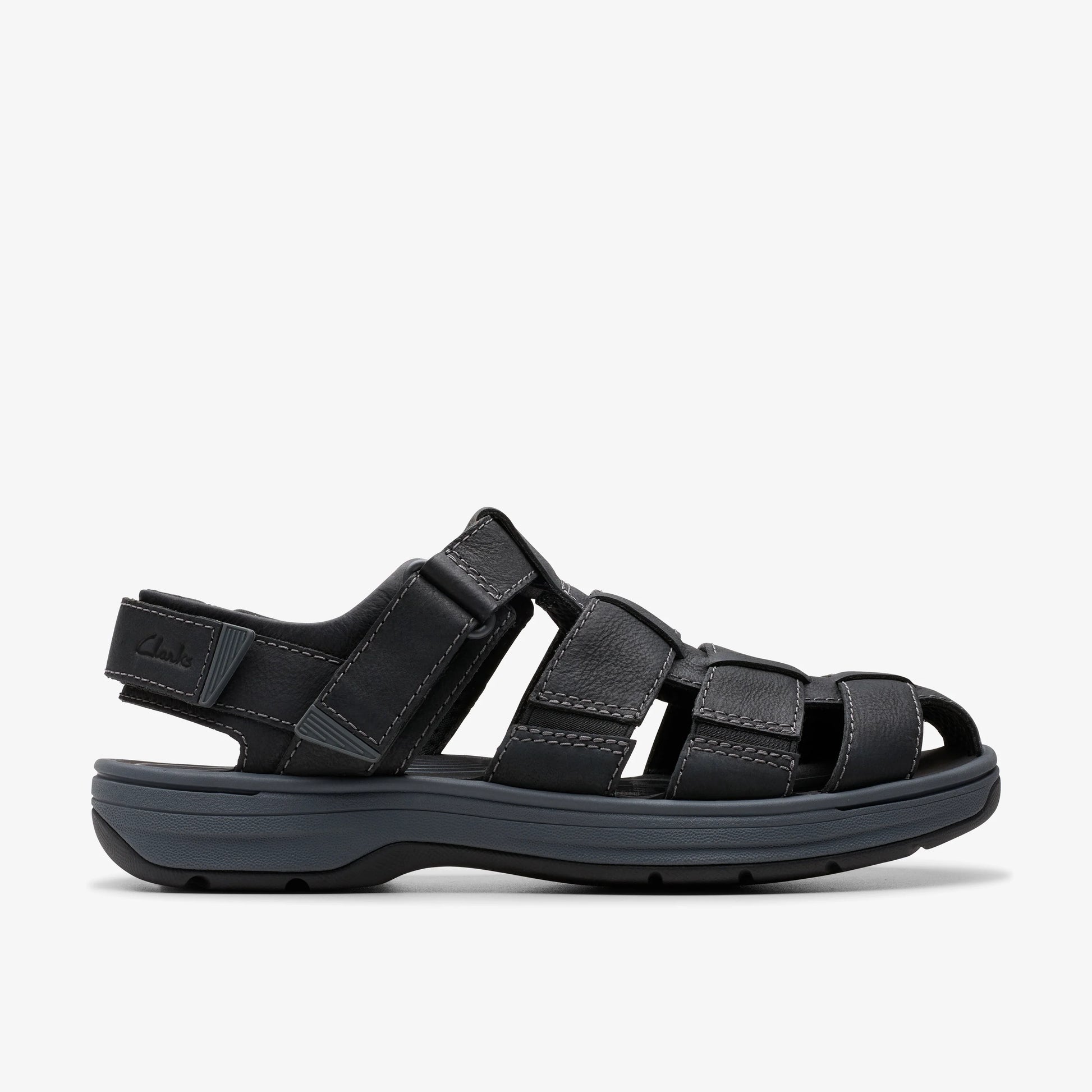 CLARKSのサマーシューズ