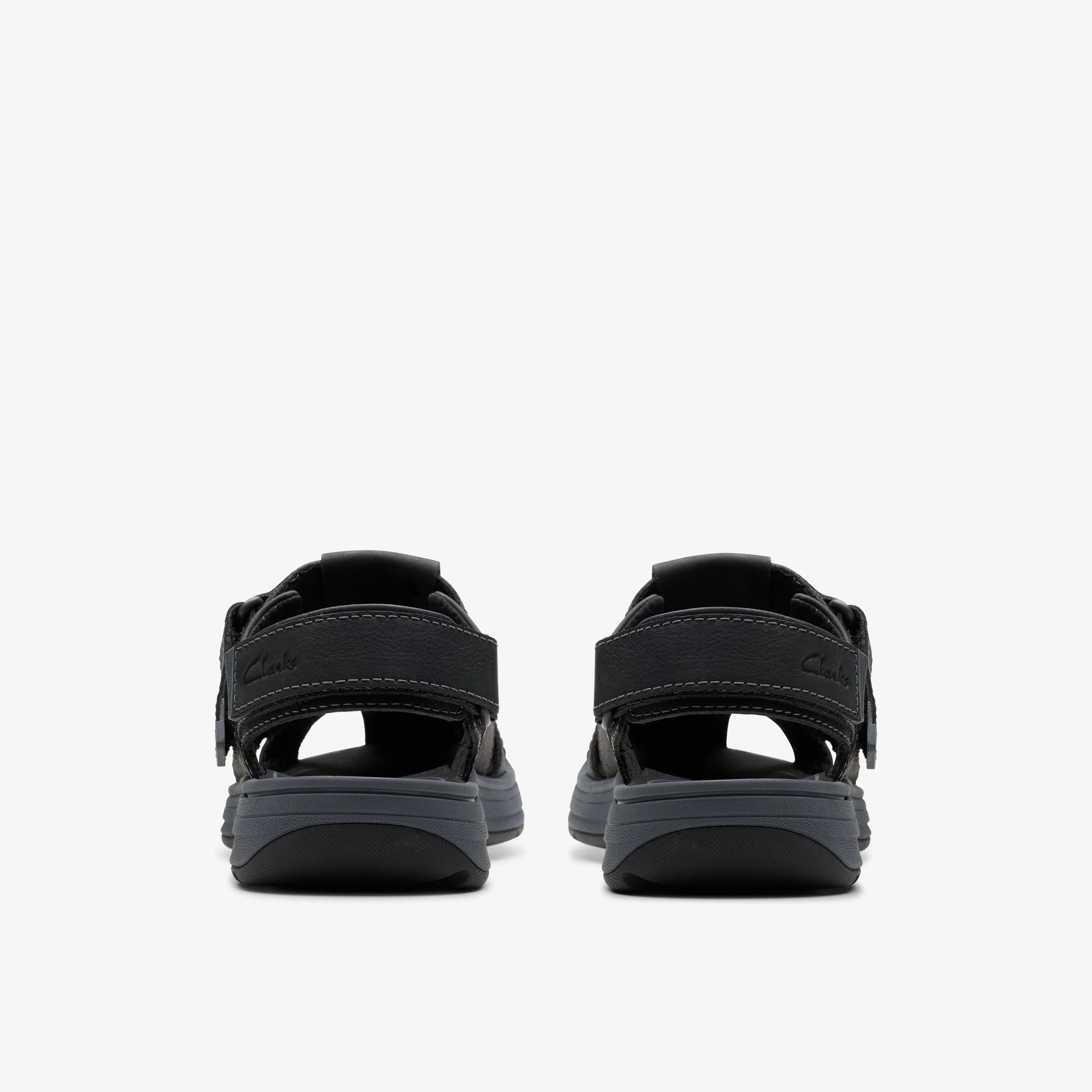 CLARKSのサマーシューズ