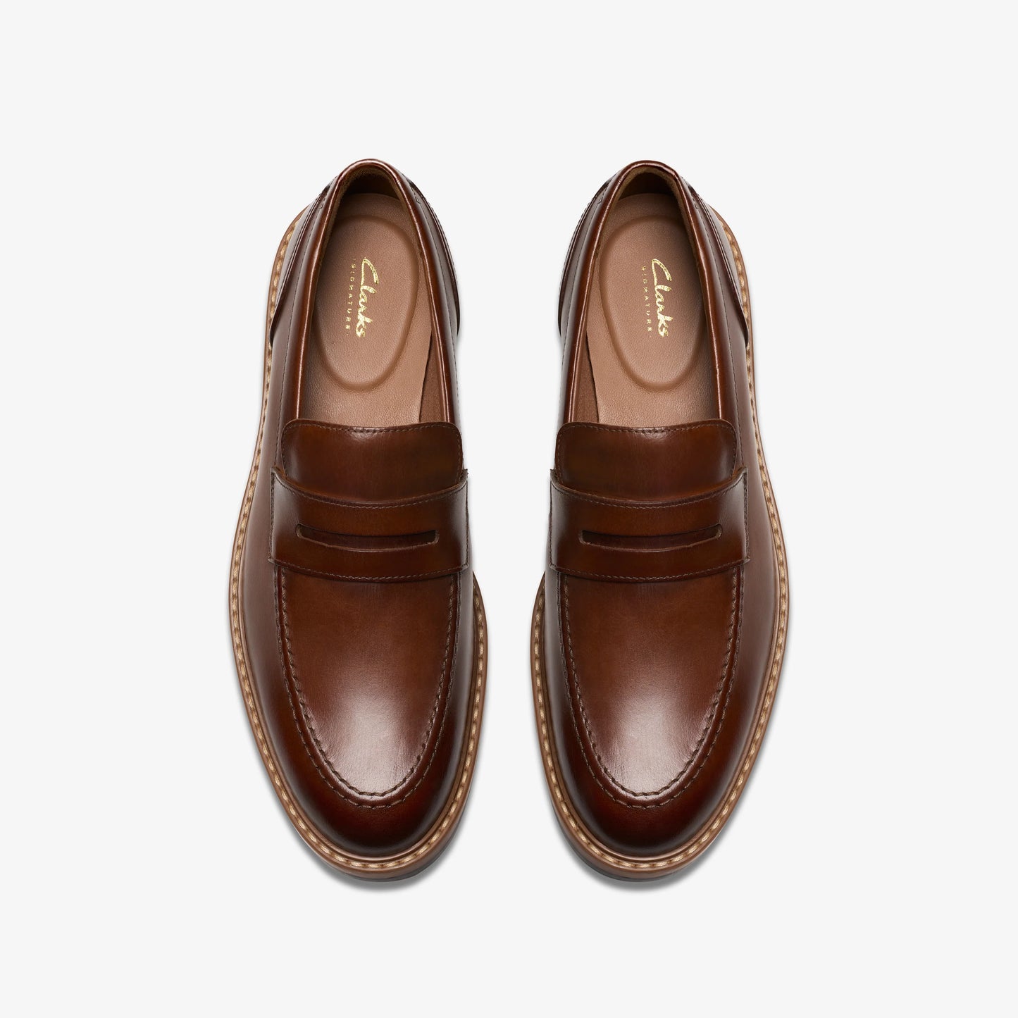 Zapatos Casual De La Marca Clarks Para Hombre Modelo Aldwin Step Mid Tan Lea En Color Marrón