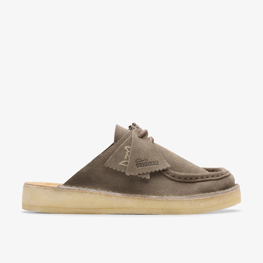 Sandalias De La Marca Clarks  Para Mujer Modelo Dsrtnomad Mule Grey/Sage Suede En Color Gris