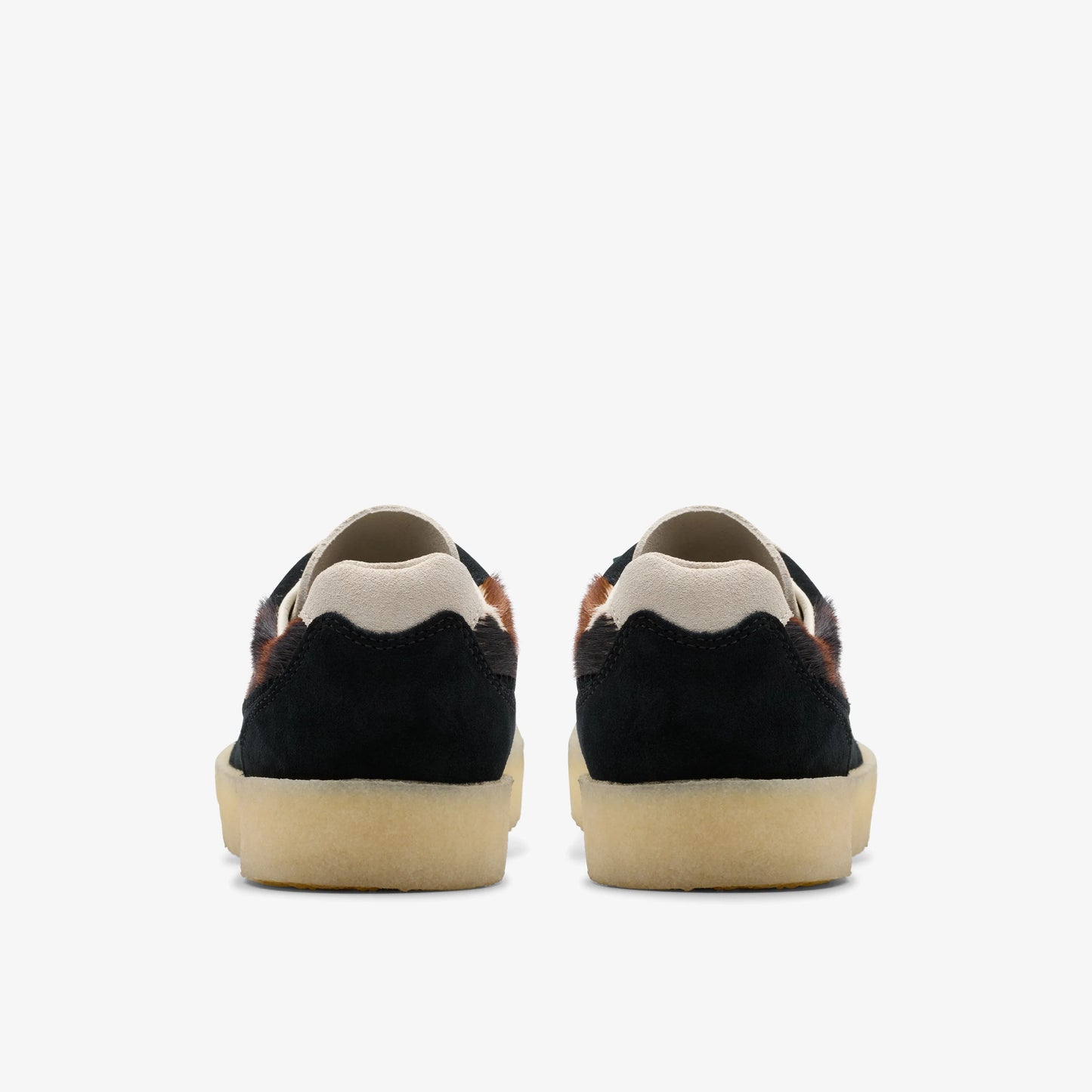 Zapatos Casual De La Marca Clarks Para Mujer Modelo Tor 80. Black Interest