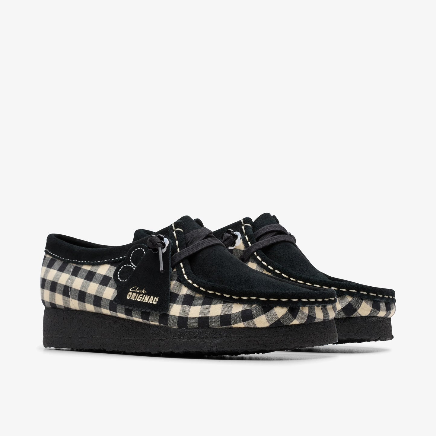 Sandalias De La Marca Clarks Para Mujer Modelo Wallabee. Blk/Whitegingham En Color Negro