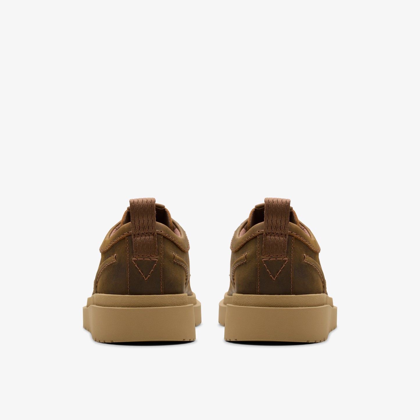 Zapatos Casual De La Marca Clarks Para Hombre Modelo Polden Lace Beeswax Leather