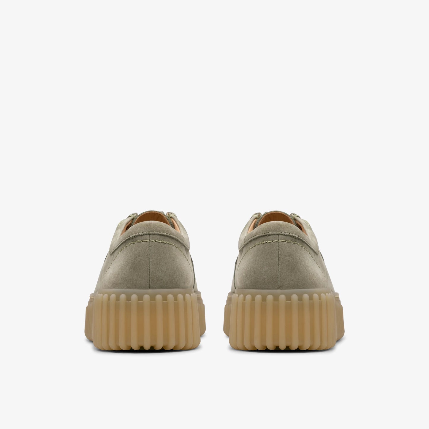CLARKSのサマーシューズ