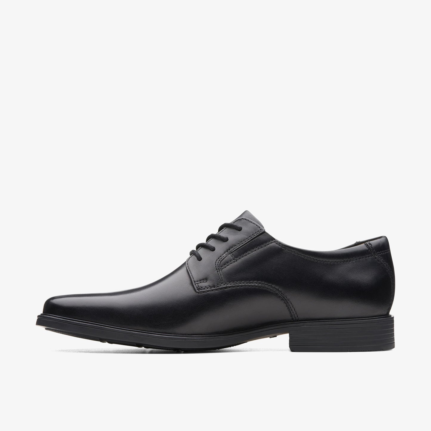 Zapatos De Vestir De La Marca Clarks Para Hombre Modelo Tilden Plain Black Leather En Color Negro