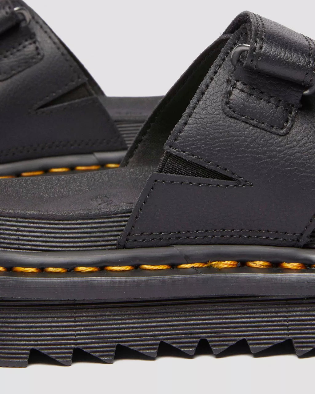 DR. MARTENS | SANDALEN | DAMEN | RAINE SLIDE SANDALE SCHWARZ