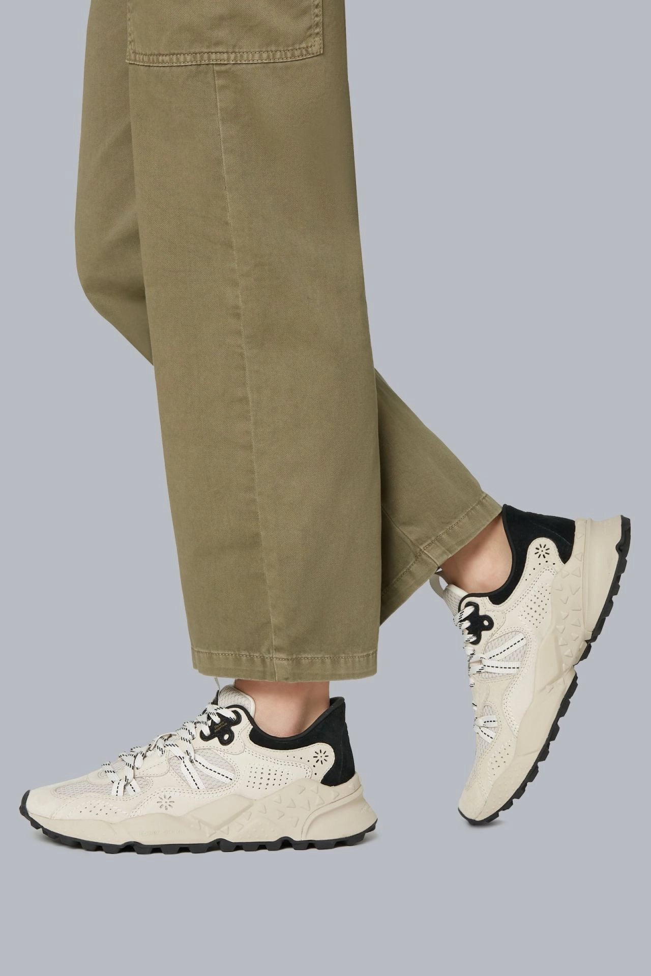 FLOWER MOUNTAIN | SNEAKERS | DONA | TIGER HILL UNI SUEU/NYLON MESH OFF-WHITE