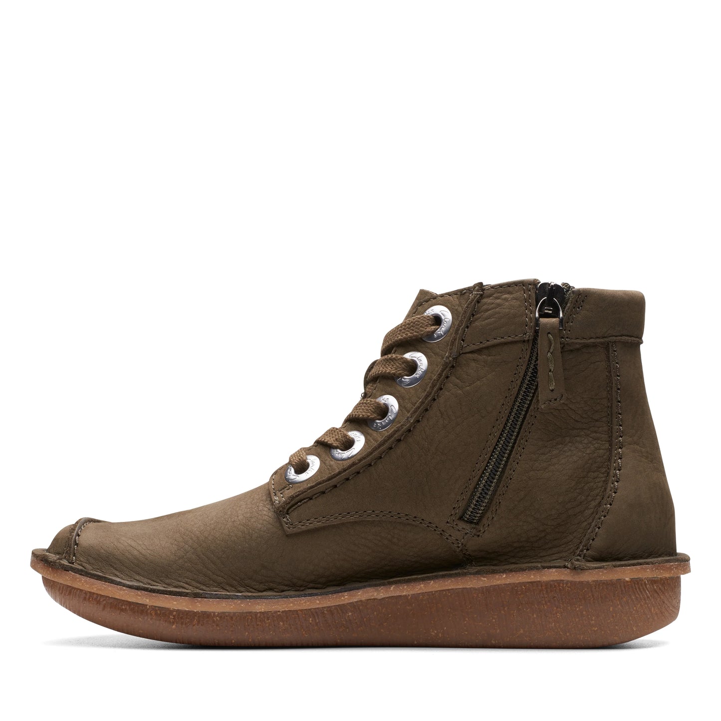 Botines De La Marca Clarks Para Mujer Modelo Funny Cedar Dark Olive Nubuck En Color Verde