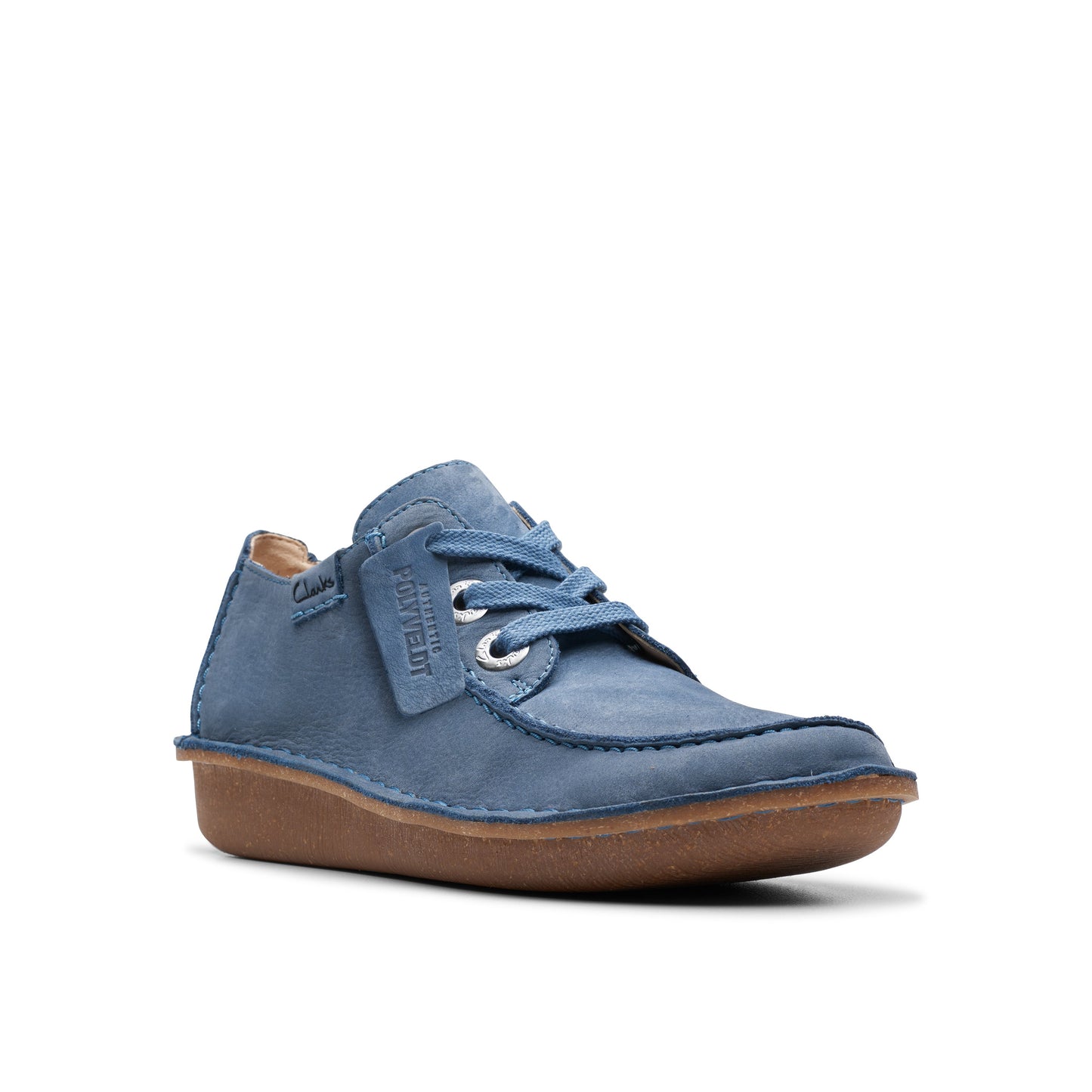 CLARKSブランドの春夏向けレディースカジュアルシューズ