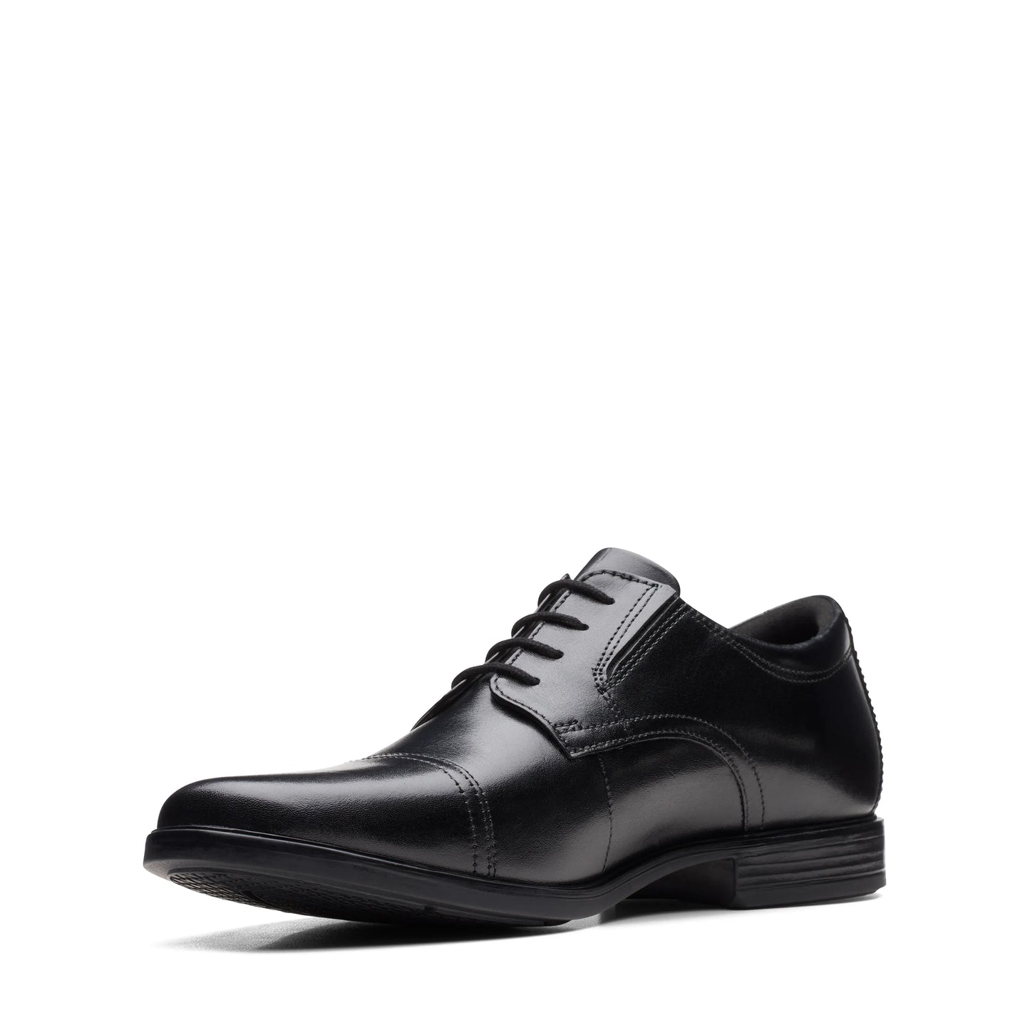 Zapatos De Vestir De La Marca Clarks Para Hombre Modelo Howard Cap Black Leather En Color Negro