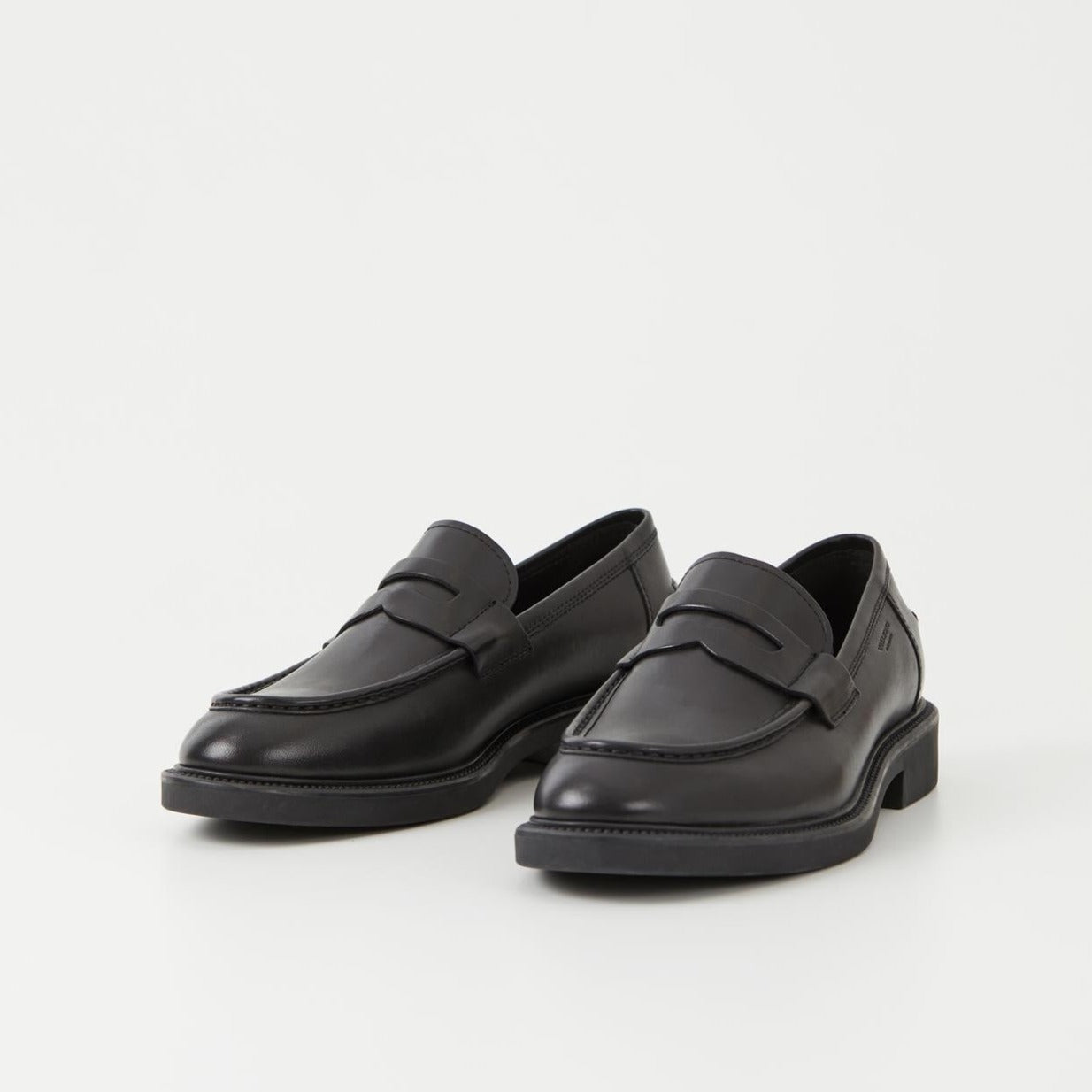 VAGABOND | MOCASINES HOMBRE | ALEX M-PR2A JAVA | NEGRO