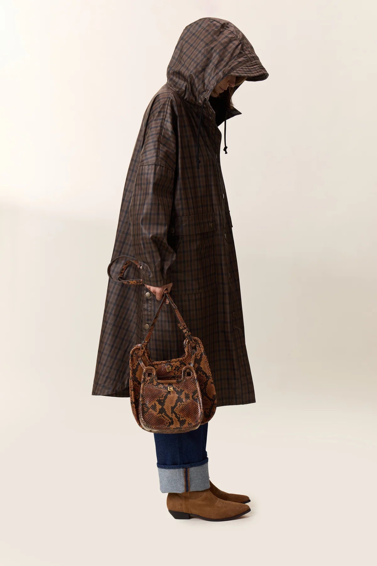 LEON & HARPER | GORROS | MUJER | PONCHO VANNAH CHECKI | MARRÓN