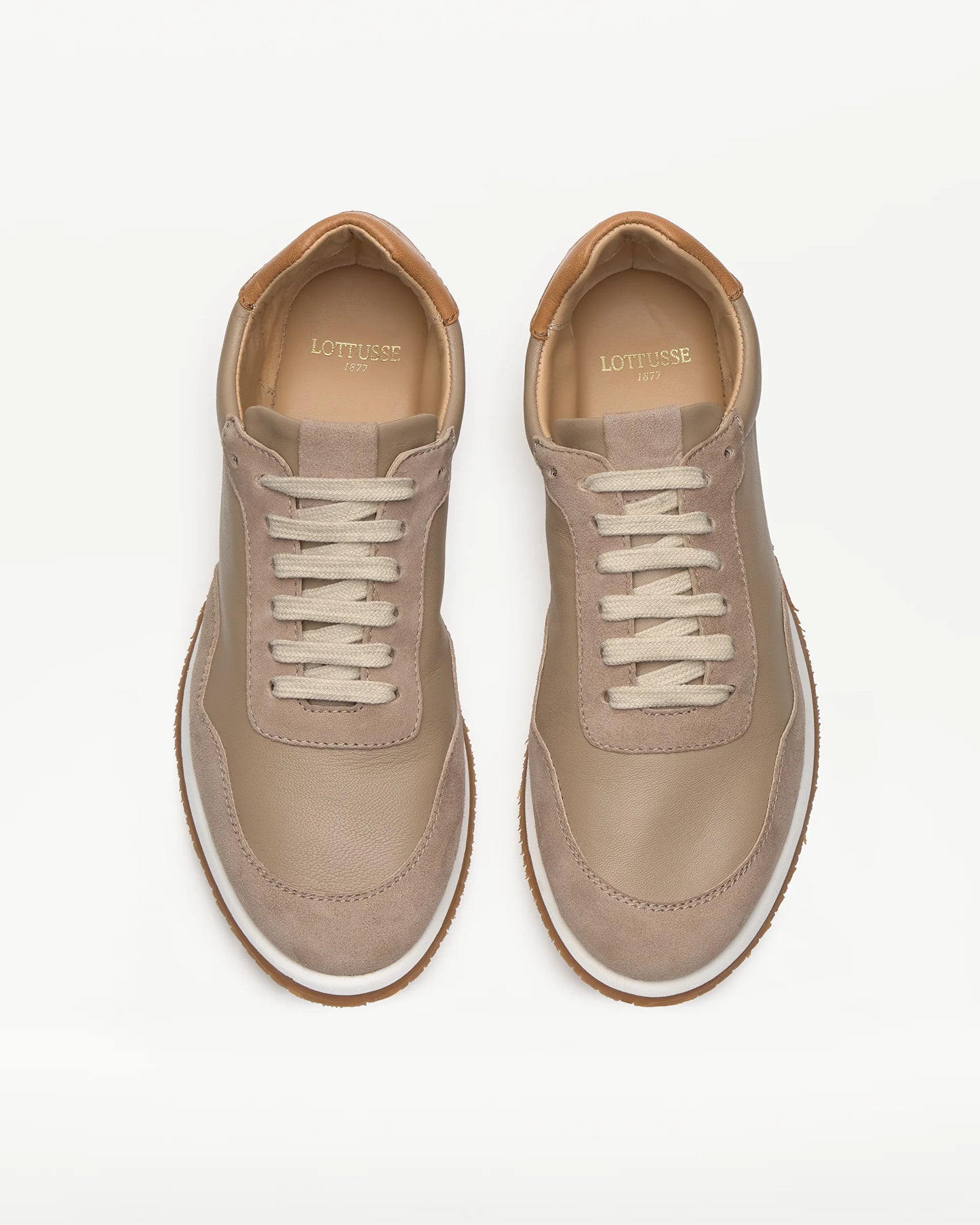 LOTTUSSE | SNEAKERS DE VESTIR | MUJER | SNEAKERS CORDONES MANCOR PIEL DE CORDERO TOPO | MARRÓN