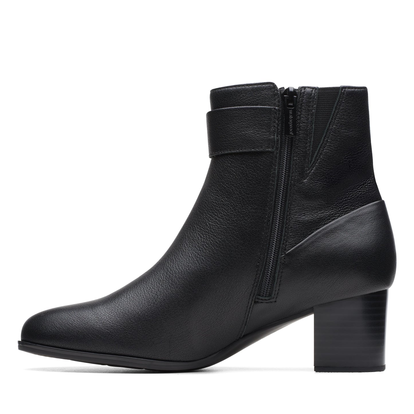 Botines De La Marca Clarks Para Mujer Modelo Loken Zip Wp Black Leather En Color Negro