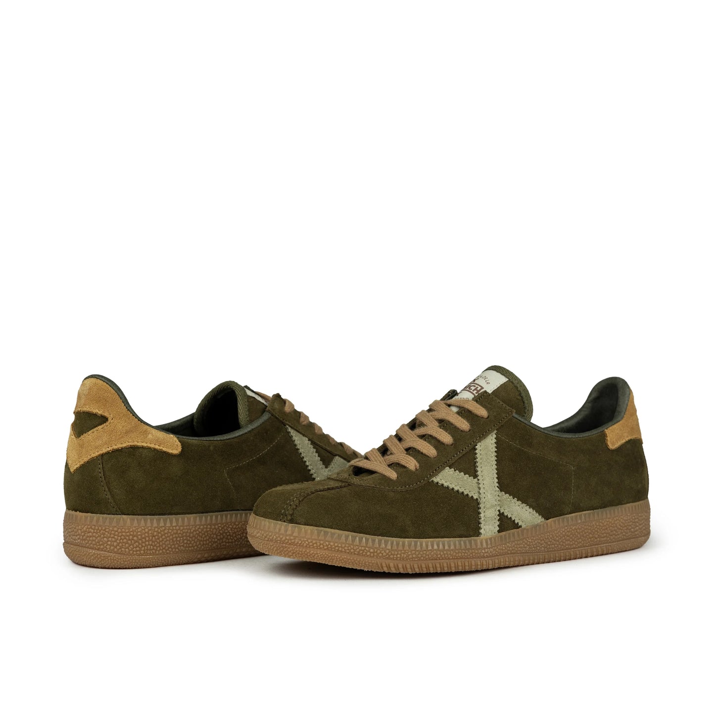 Sneaker der MUNICH Marke Unisex Modell Barru 153 in Khaki Farbe