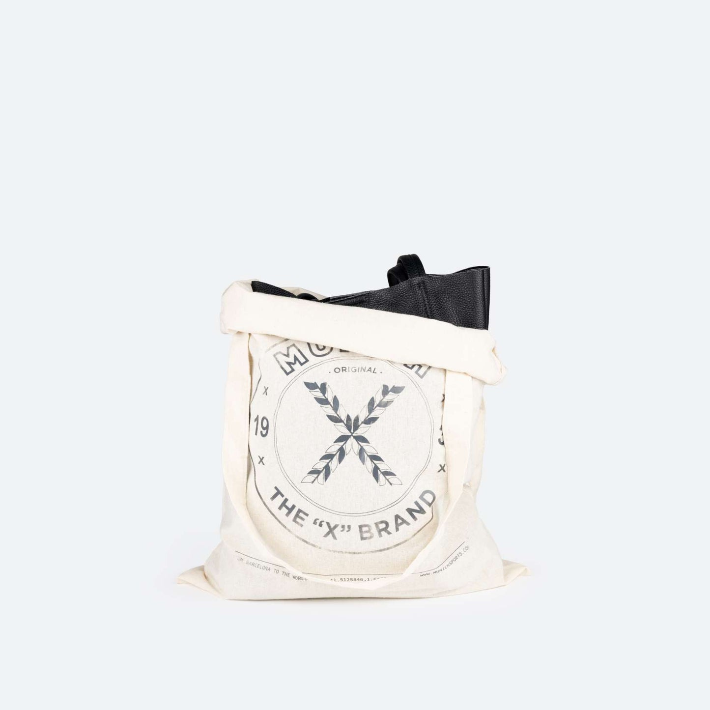 Sac de marque Munich pour femme, modèle Loft Woman Shopper Black en noir.