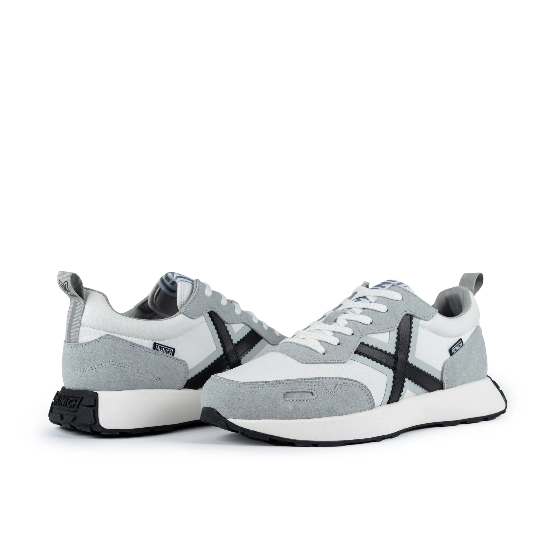 BASKETS MUNICH modèle XEMINE 79 pour HOMME