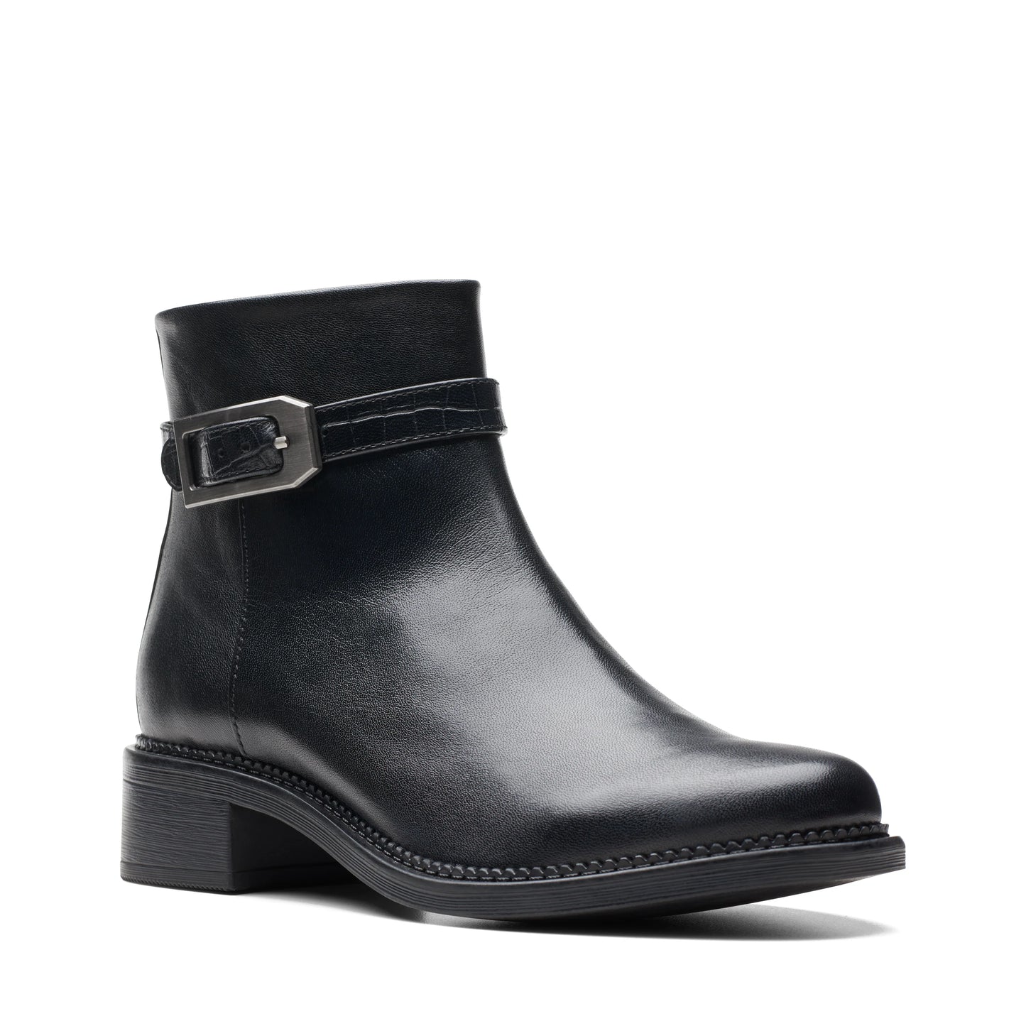 Botines De La Marca Clarks Para Mujer Modelo Maye Grace Black Leather En Color Negro