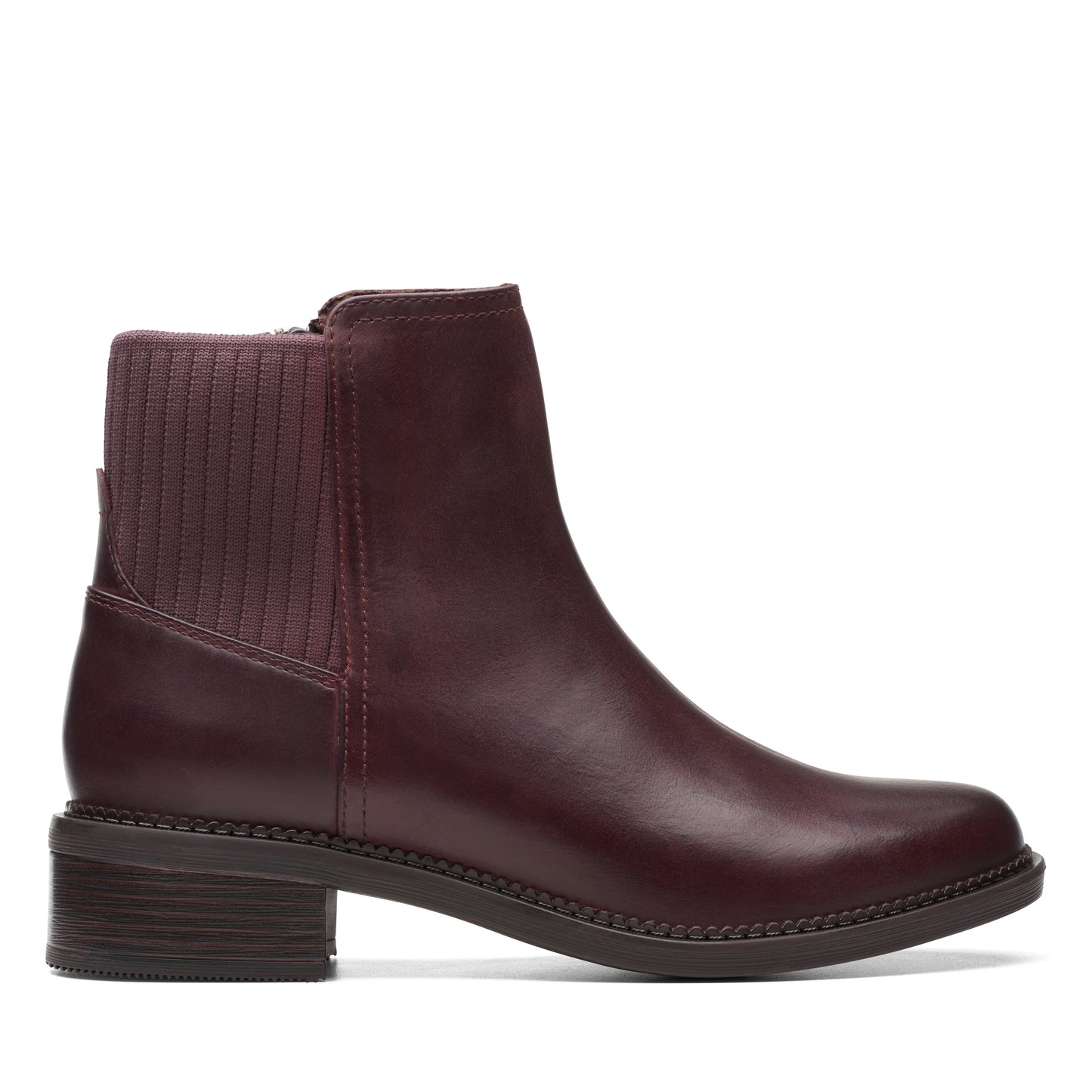 Botines De La Marca Clarks Para Mujer Modelo Maye Palm Bordeaux Leather En Color Rojo