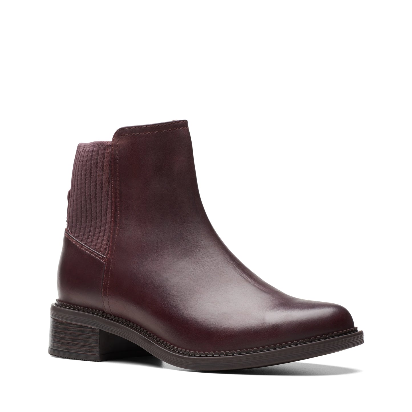 Botines De La Marca Clarks Para Mujer Modelo Maye Palm Bordeaux Leather En Color Rojo
