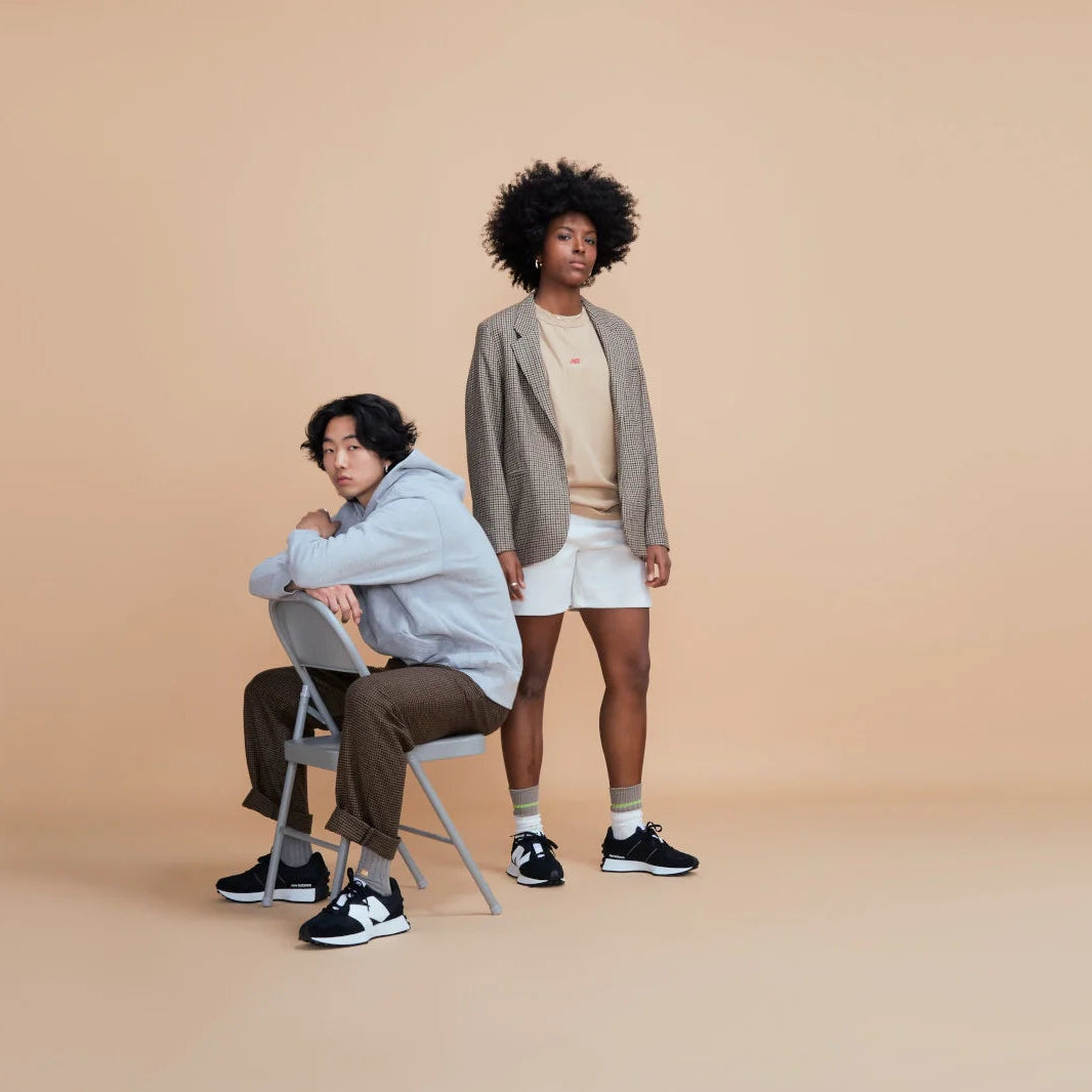 New Balance Sneaker Modell MS327CBW Saison SS25