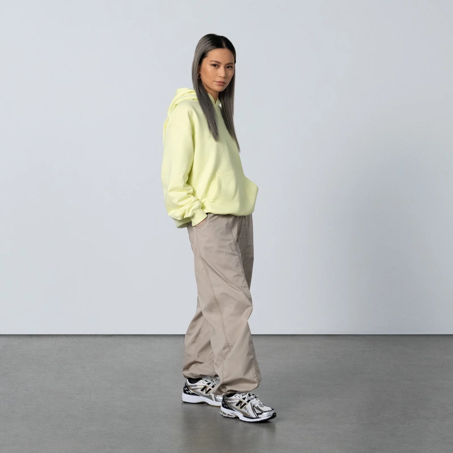 New Balance Sneaker Modell M1906RA Saison SS25
