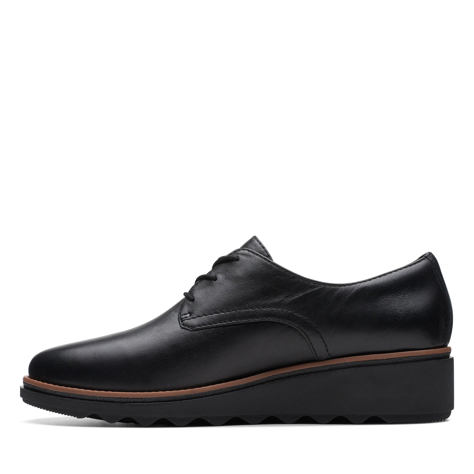 Zapatos Casual De La Marca Clarks  Para Mujer Modelo Sharon Rae Black Leather En Color Negro