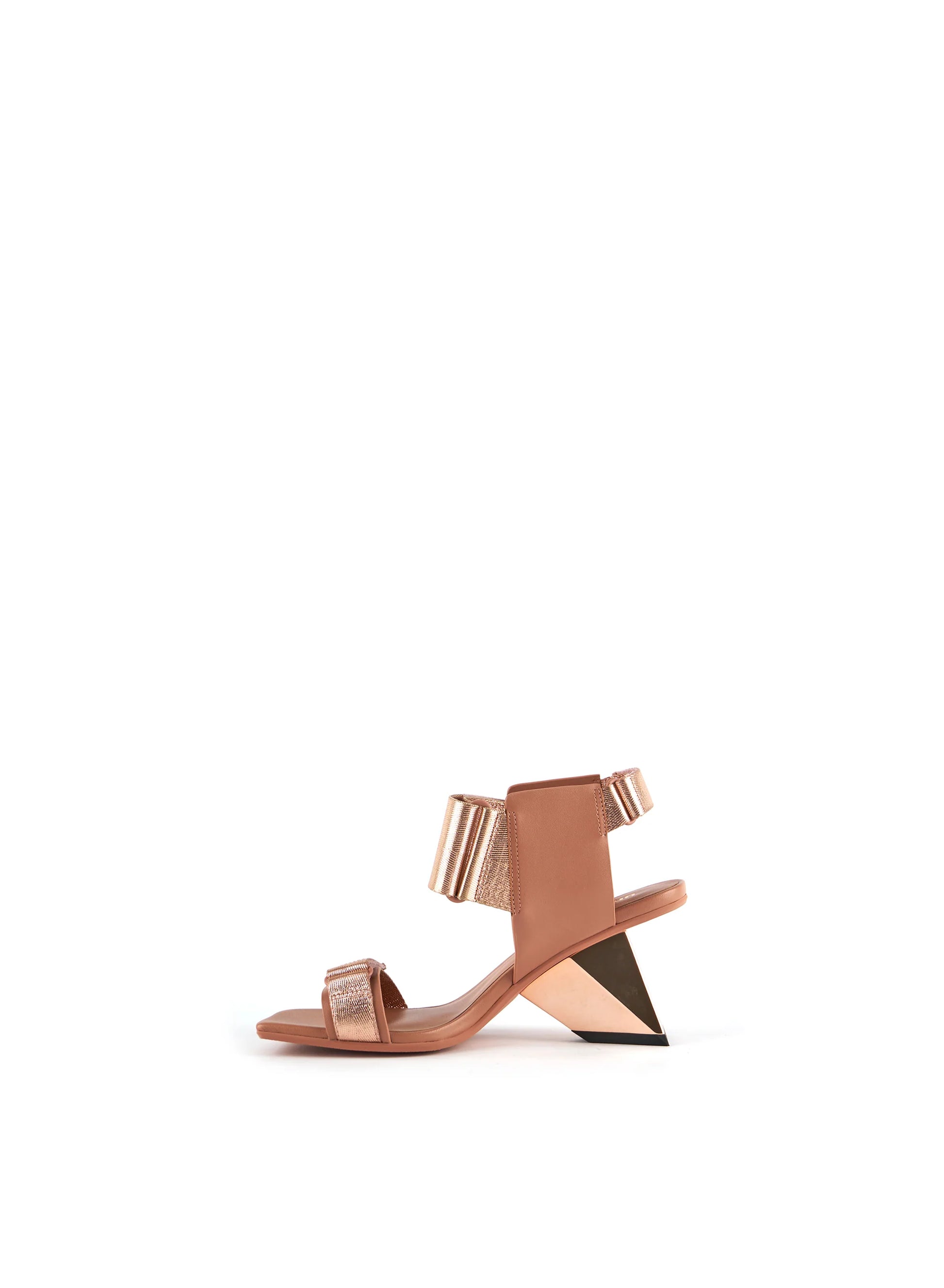 SALON DE MUJER MARCA UNITED NUDE PARA PRIMAVERA Y VERANO