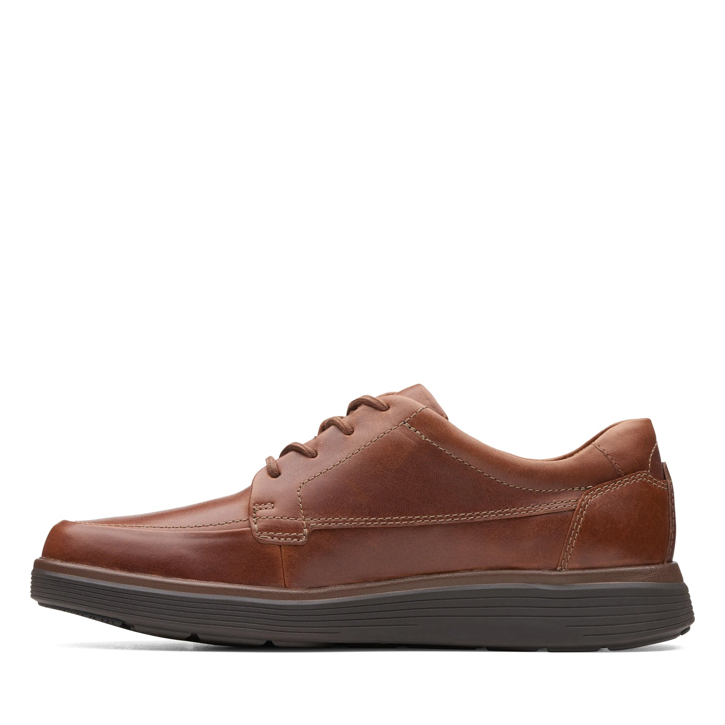 Zapatos Casual De La Marca Clarks Para Hombre Modelo Un Abode Ease Dark Tan Lea En Color Marrón