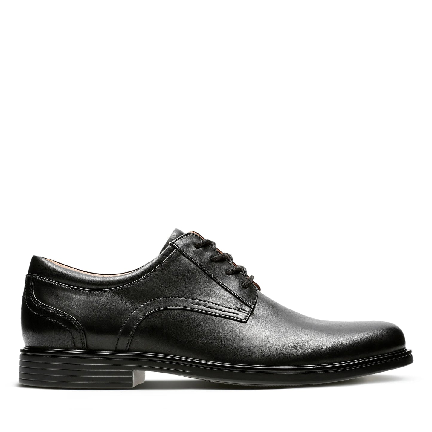 Zapatos Casual De La Marca Clarks Para Hombre Modelo Un Abode Ease Black Leather En Color Negro